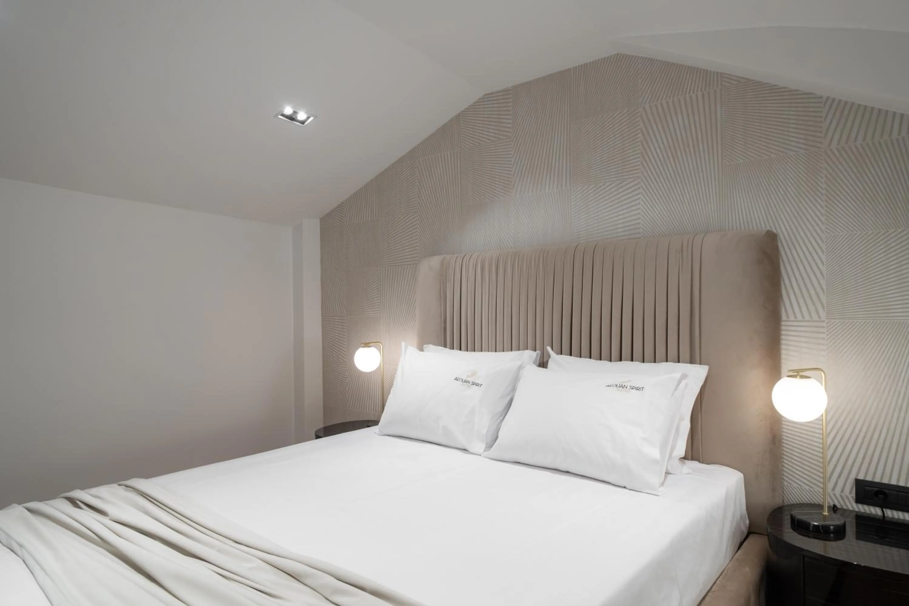 Bed in Aeolian Spirit Suites