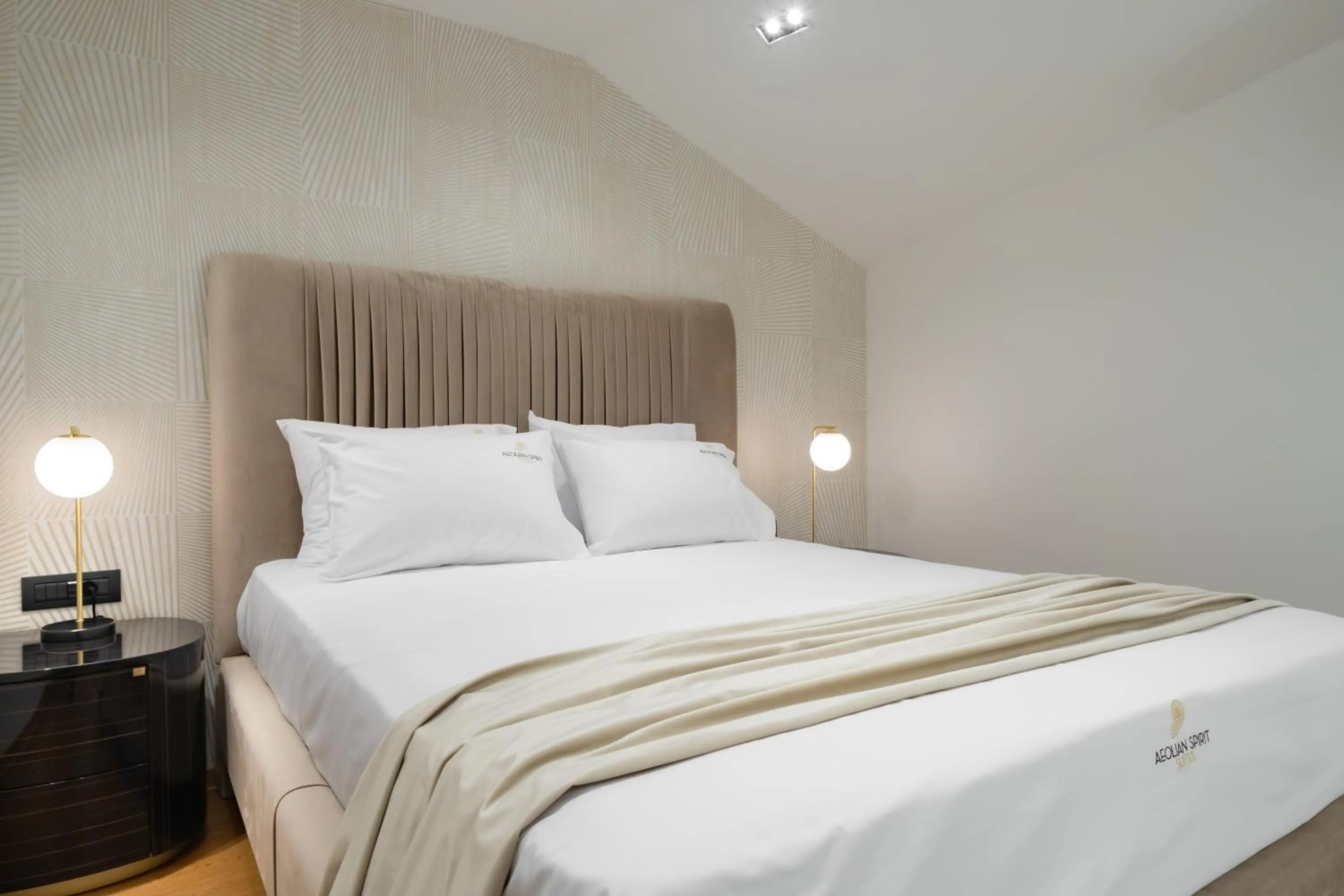 Bed in Aeolian Spirit Suites