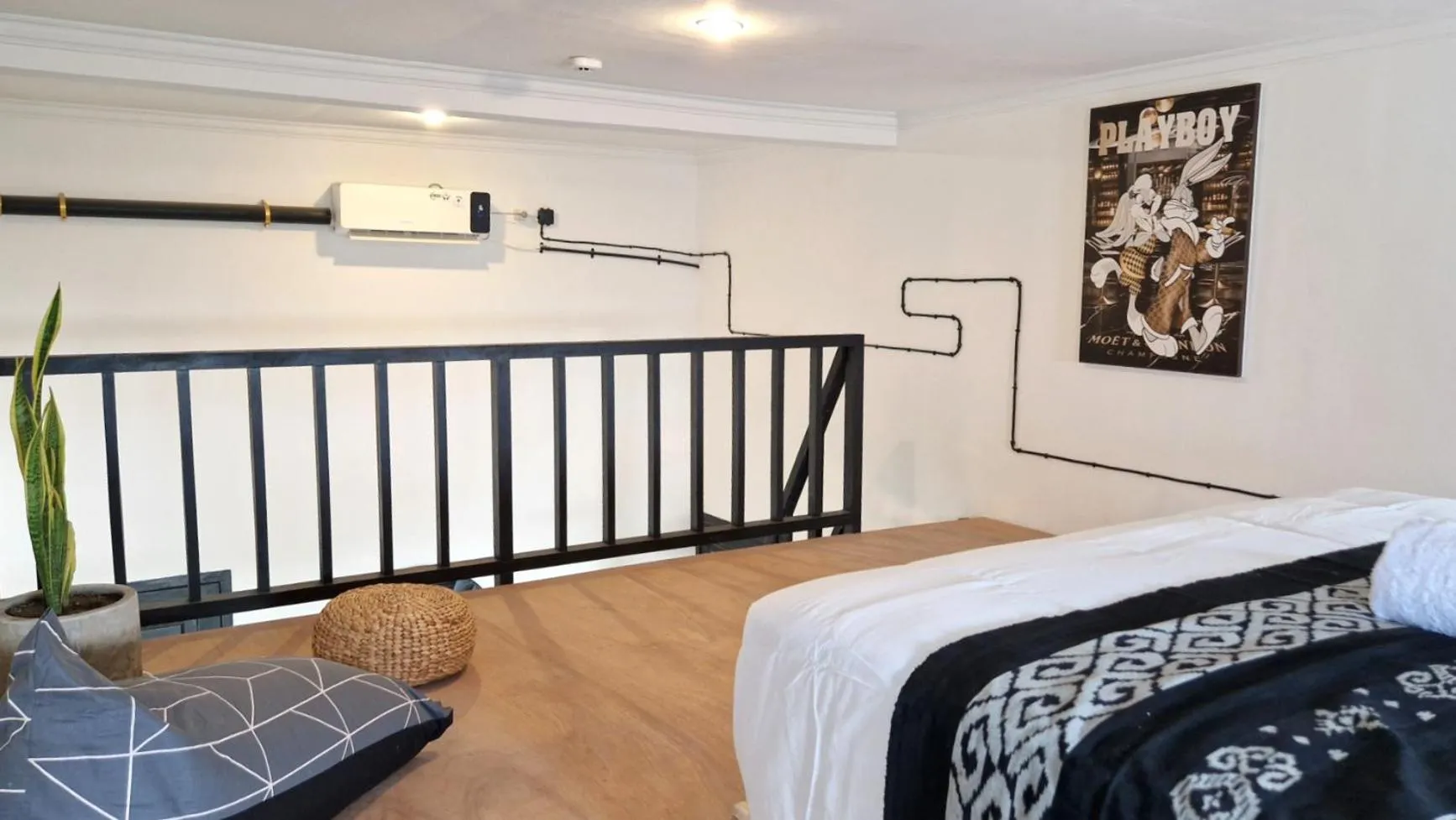 Bed in Nice Place To Stay - Rooftop Apartments