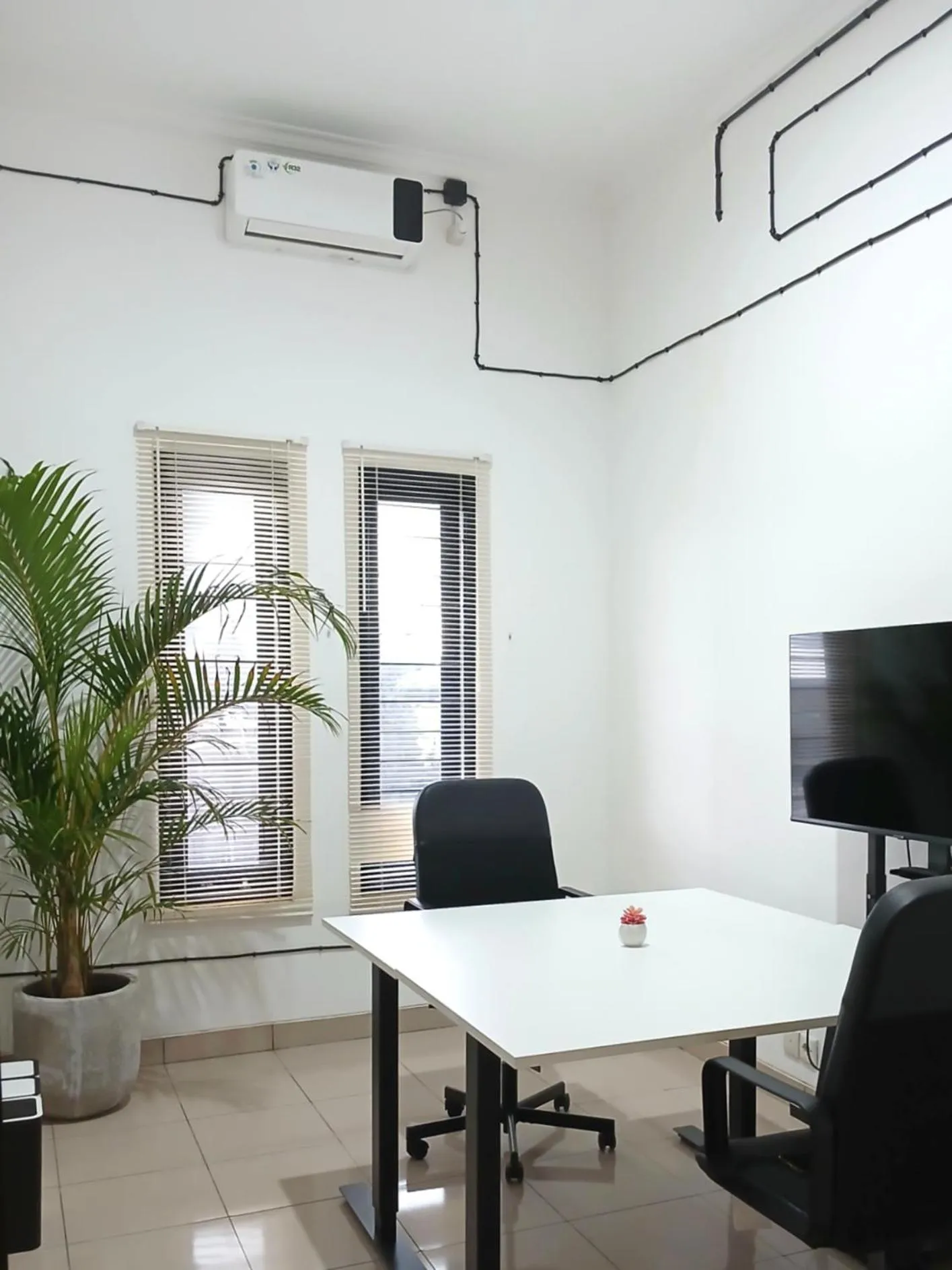 Business facilities in Nice Place To Stay - Rooftop Apartments