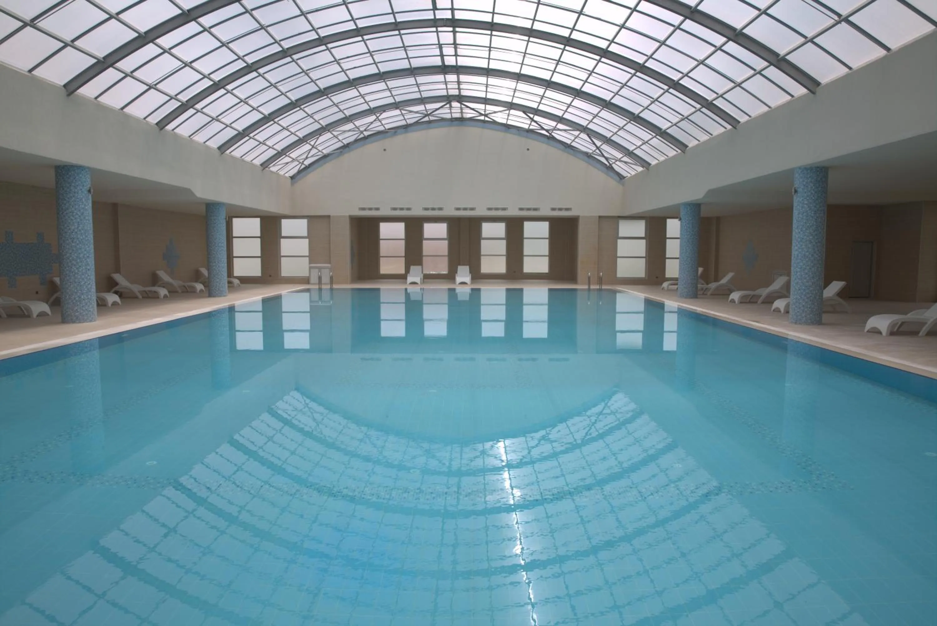 Swimming pool in Safa Sorgun Thermal Hotel