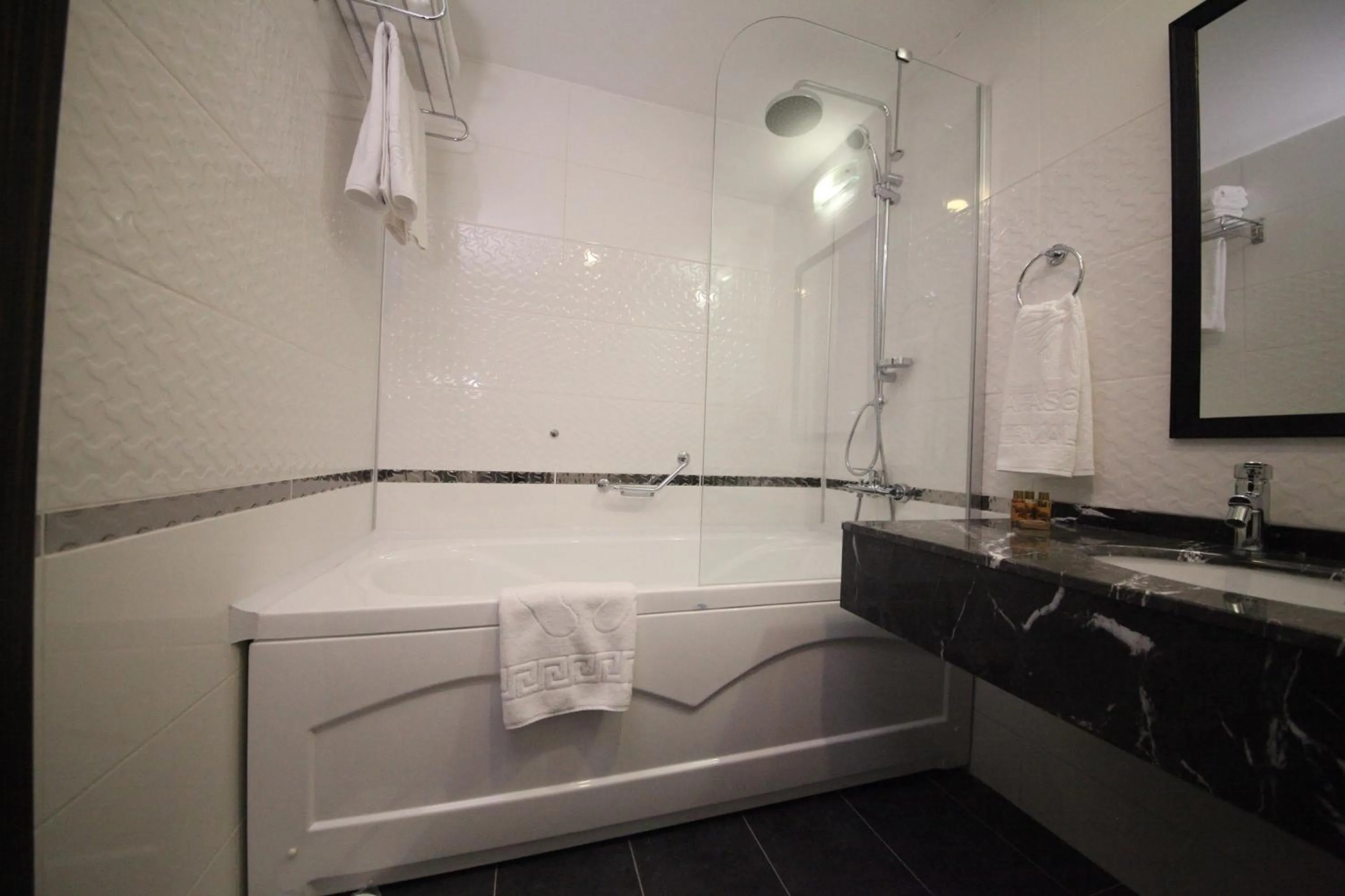 Bathroom in Safa Sorgun Thermal Hotel