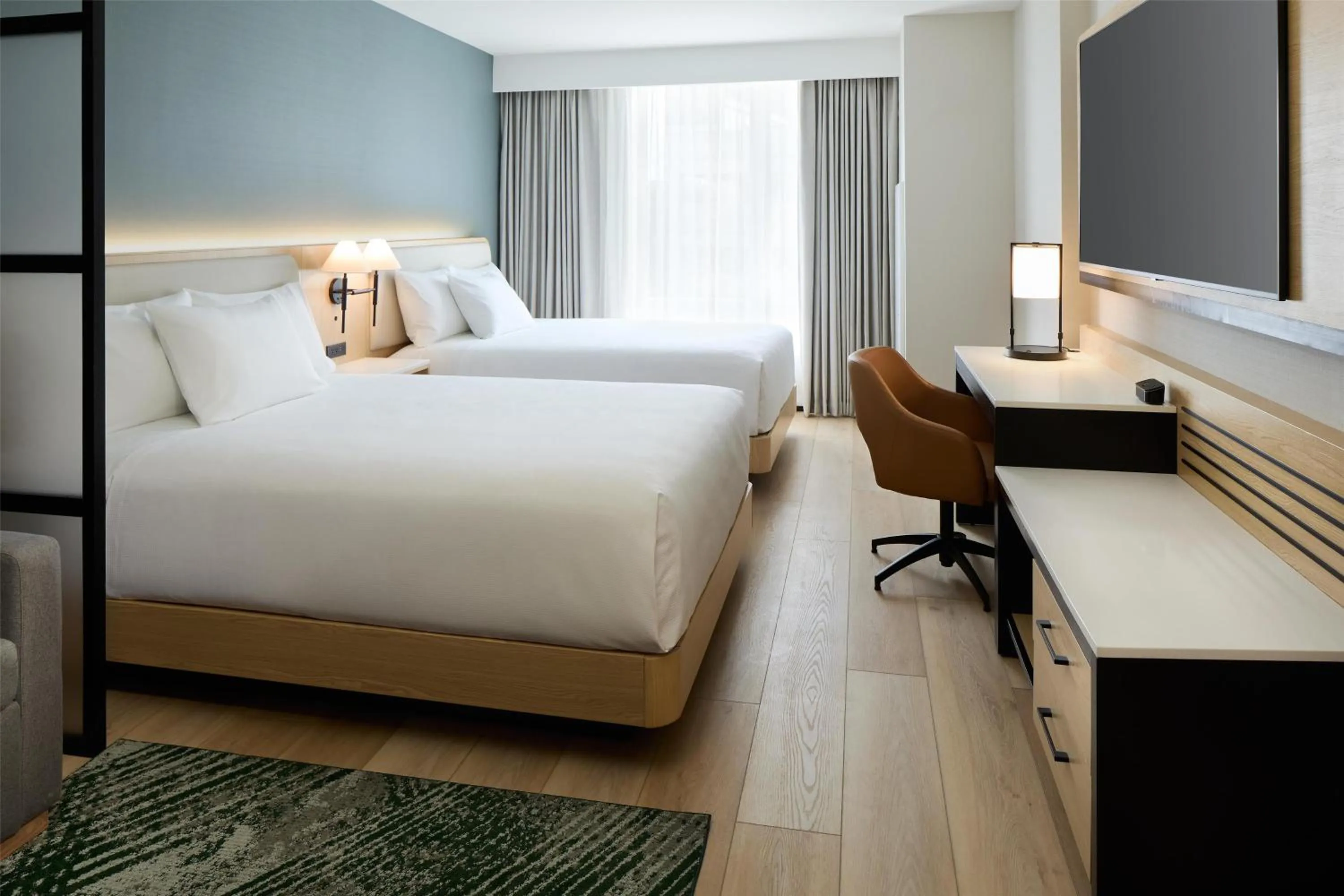 Bedroom, Bed in Hyatt Place Montreal Airport