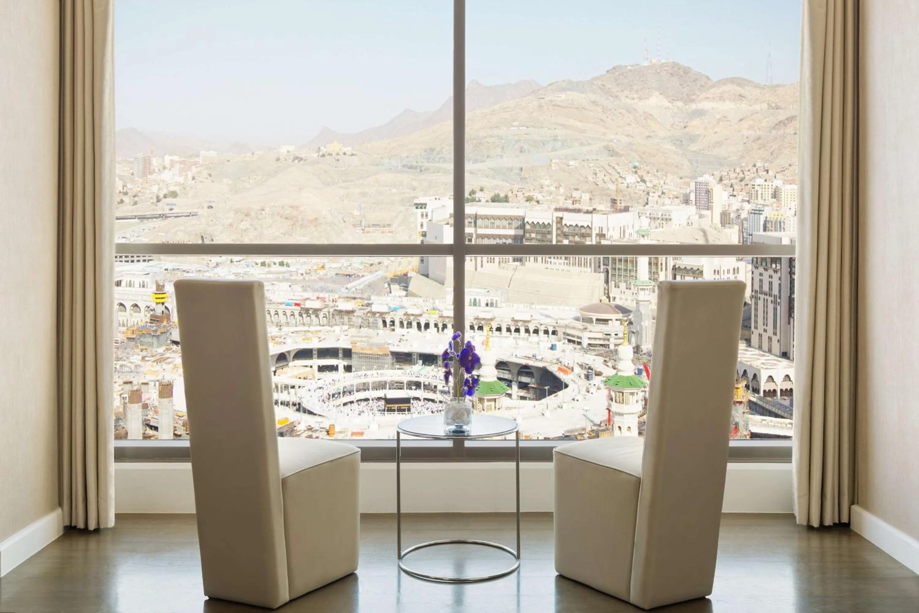 Photo of the whole room in Jabal Omar Hyatt Regency Makkah