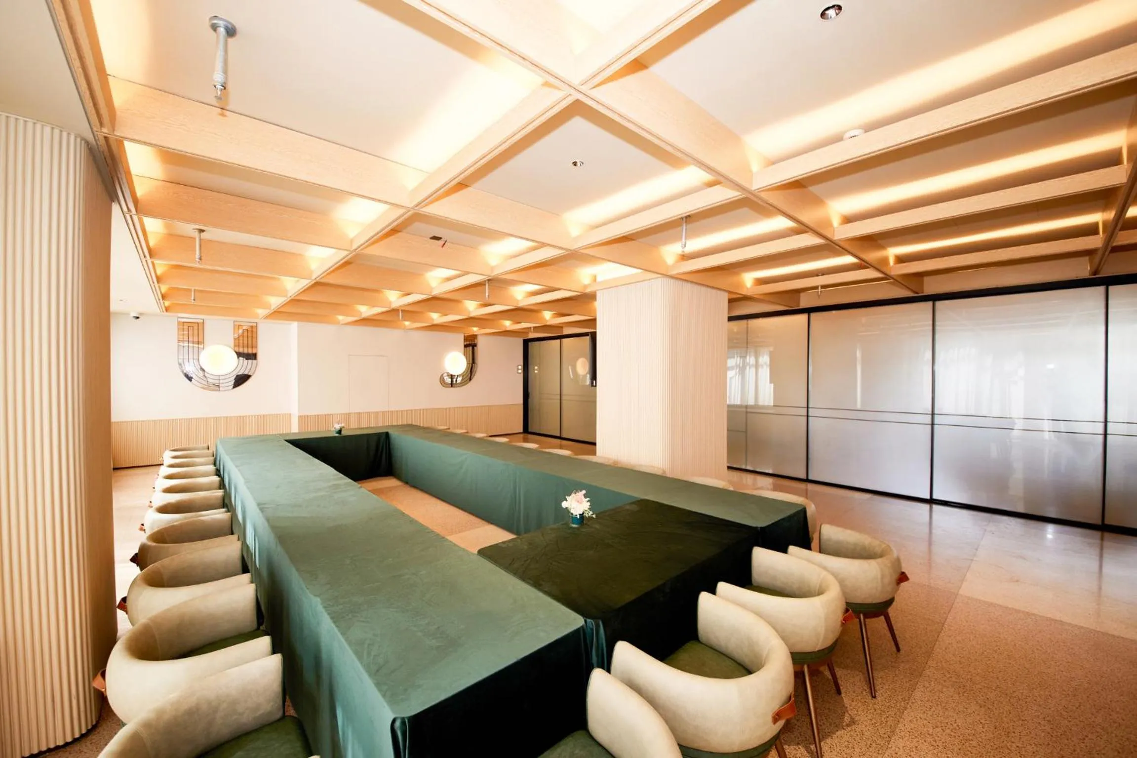 Seating area in Orange Hotel Shanghai Hongkou Football Stadium Branch