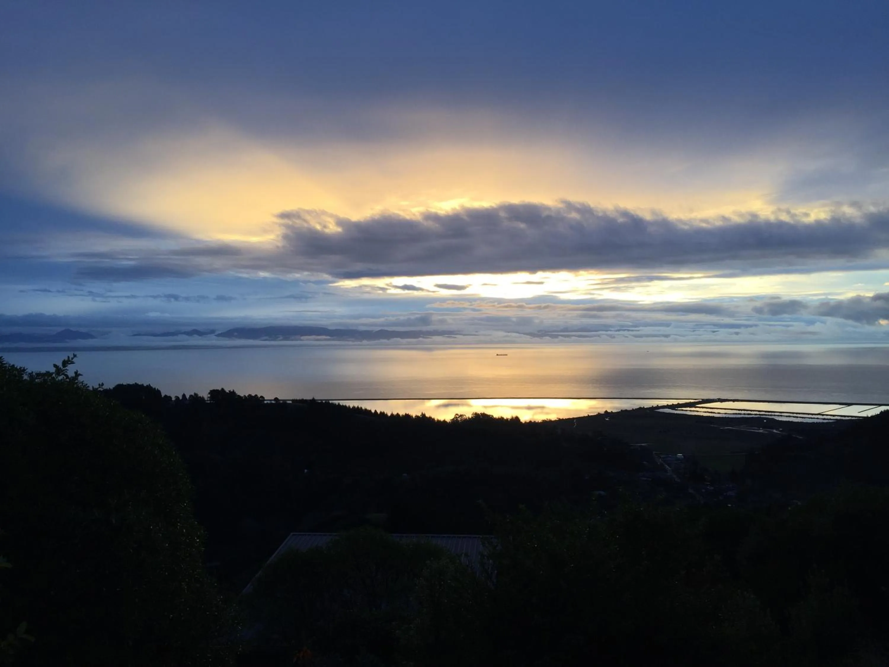 Natural landscape in Big Sky Nelson Luxury Eco B&B