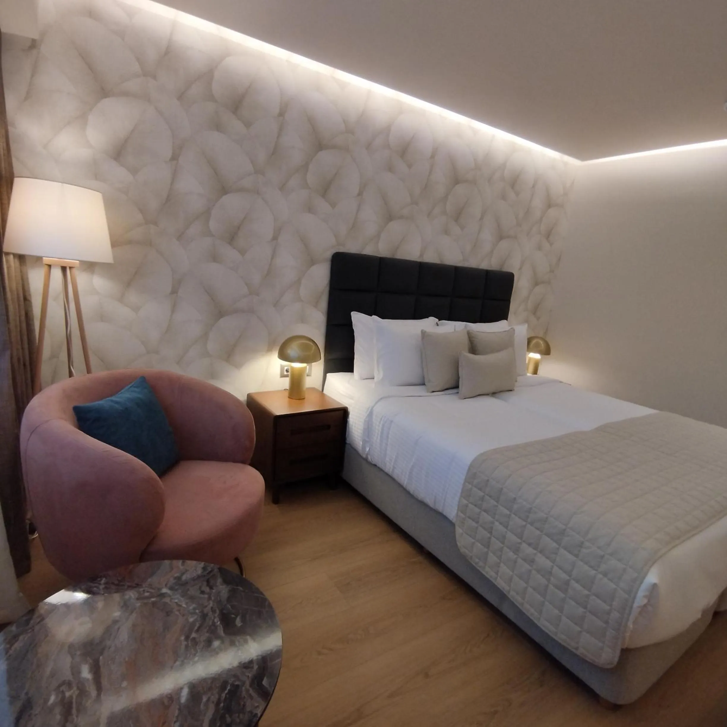 Bedroom, Bed in Great Athens Hotel