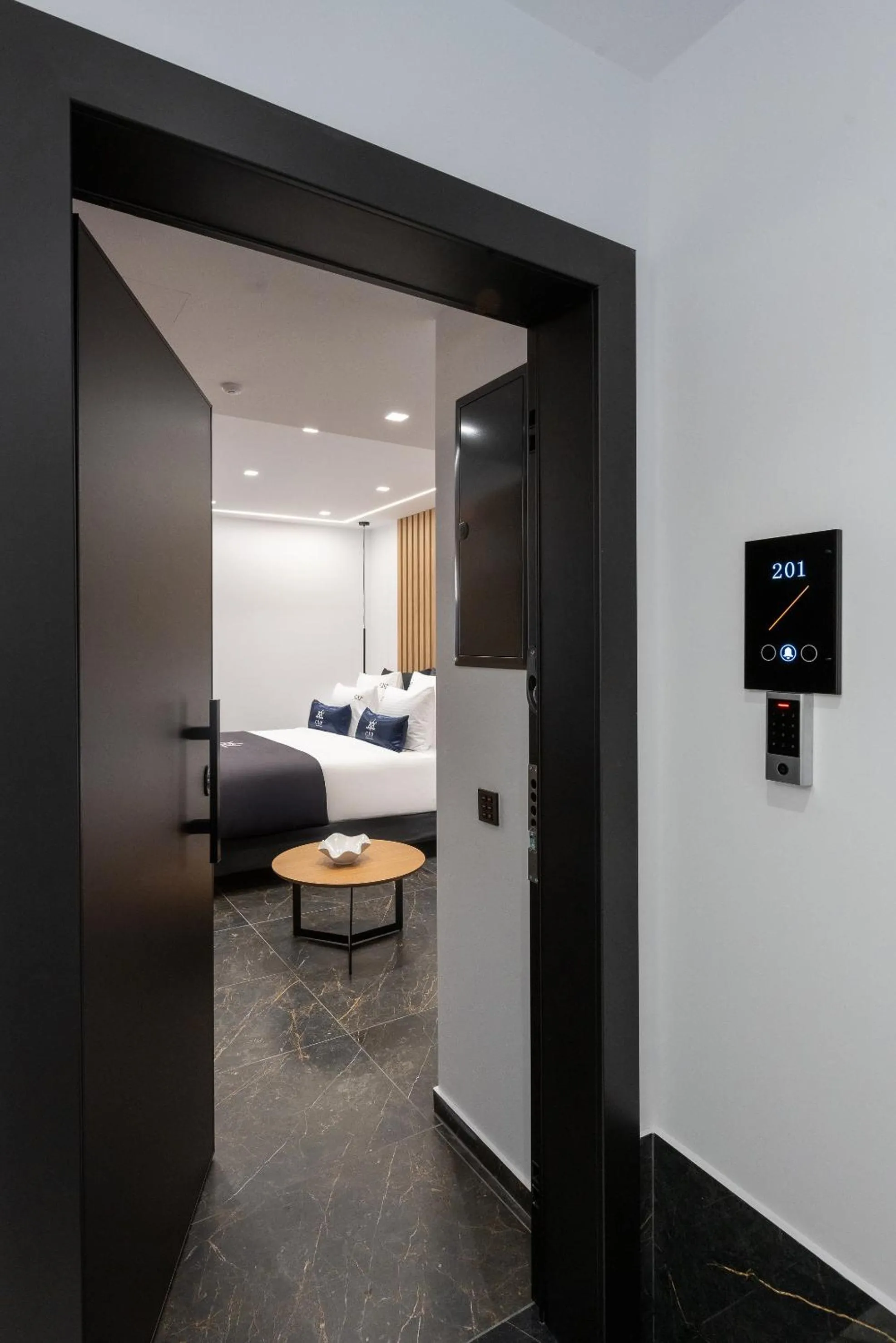 Bedroom, Bed in Captain Napoleon Paterakis CNP Luxurious Suites