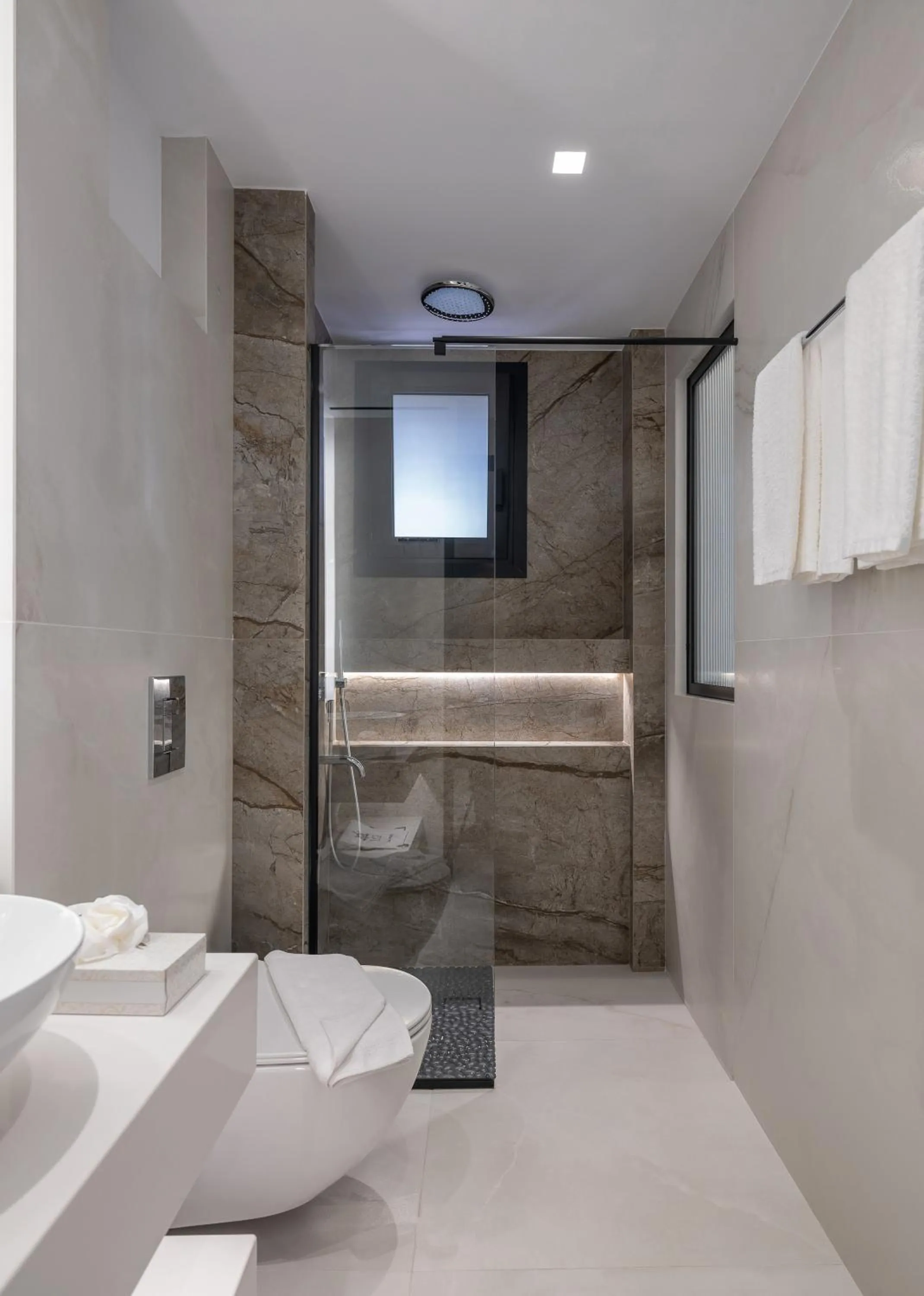 Shower in Captain Napoleon Paterakis CNP Luxurious Suites
