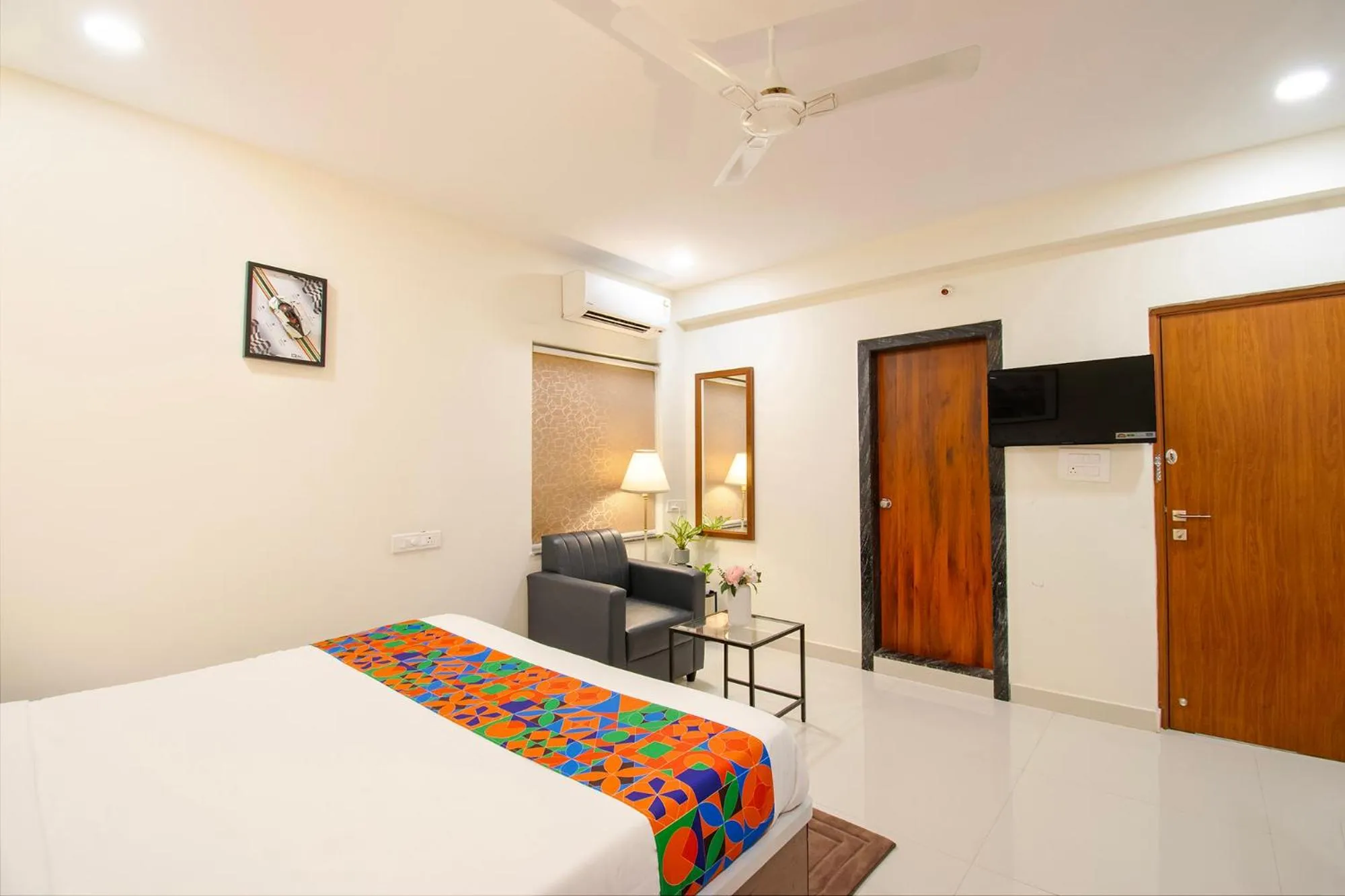 Bed in FabHotel Prime Cozy - Nr Yashoda Hospital, Hitech City