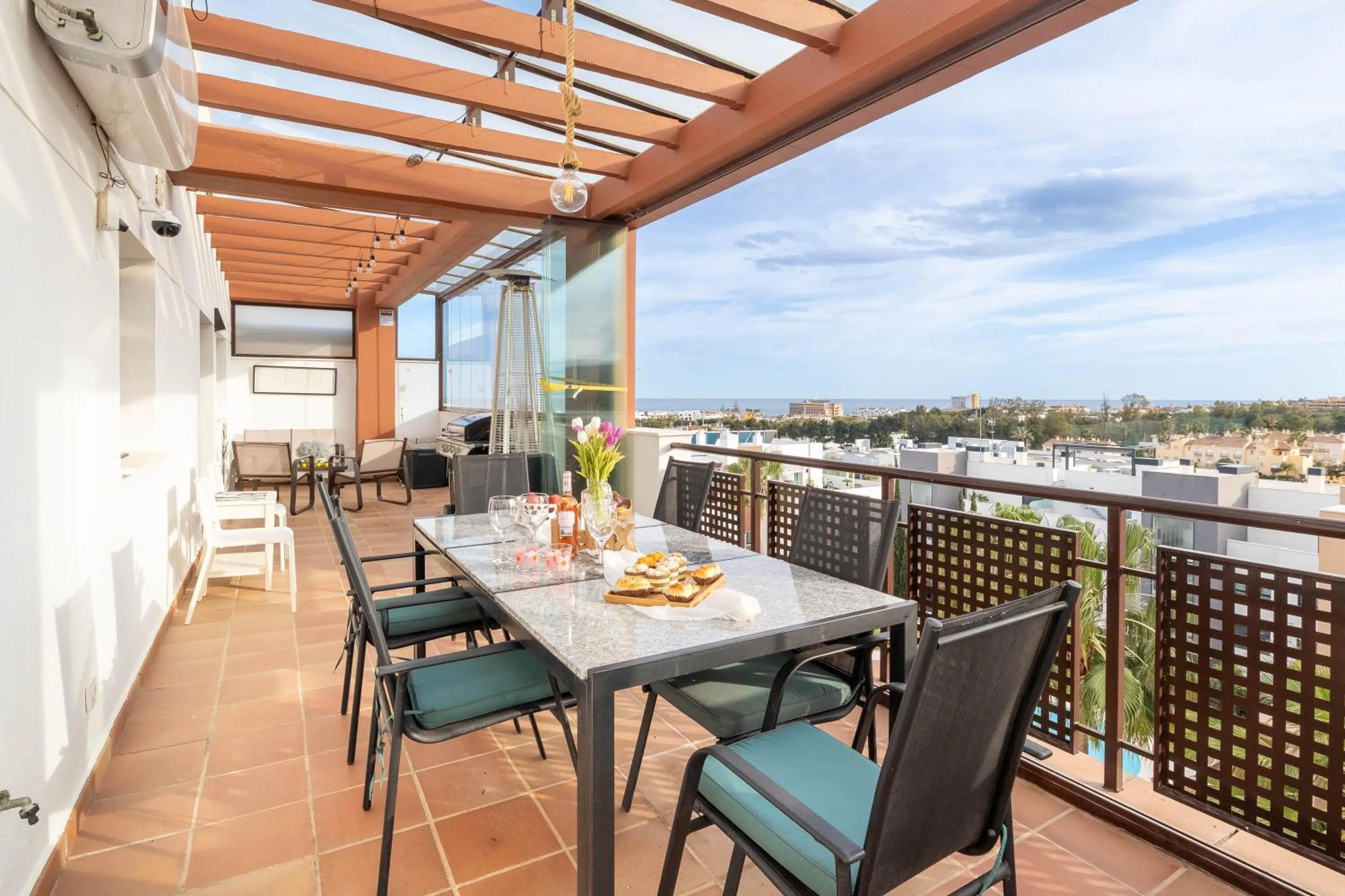 Sea view in Luxury Cala Blanca Walking To Beach - Happy Rentals