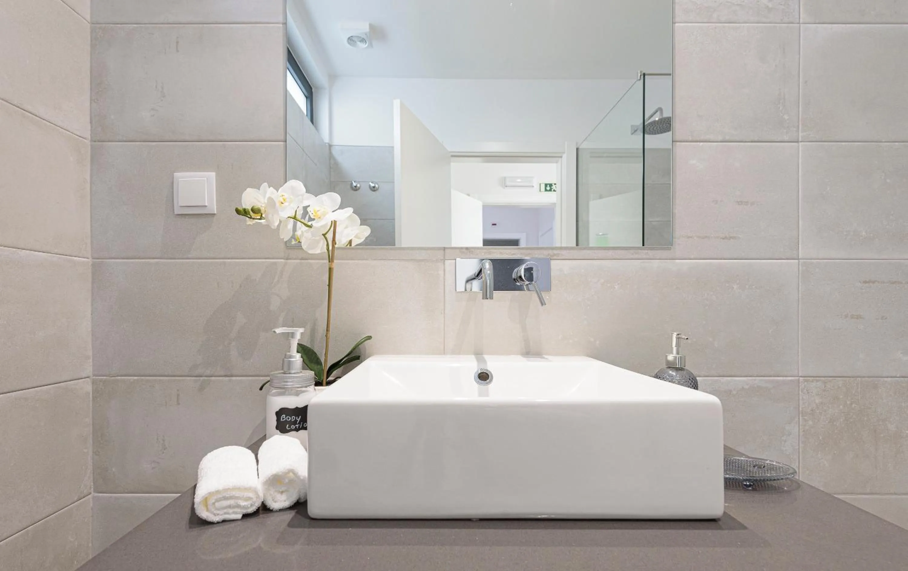 Bathroom in Estoril Village Guest House