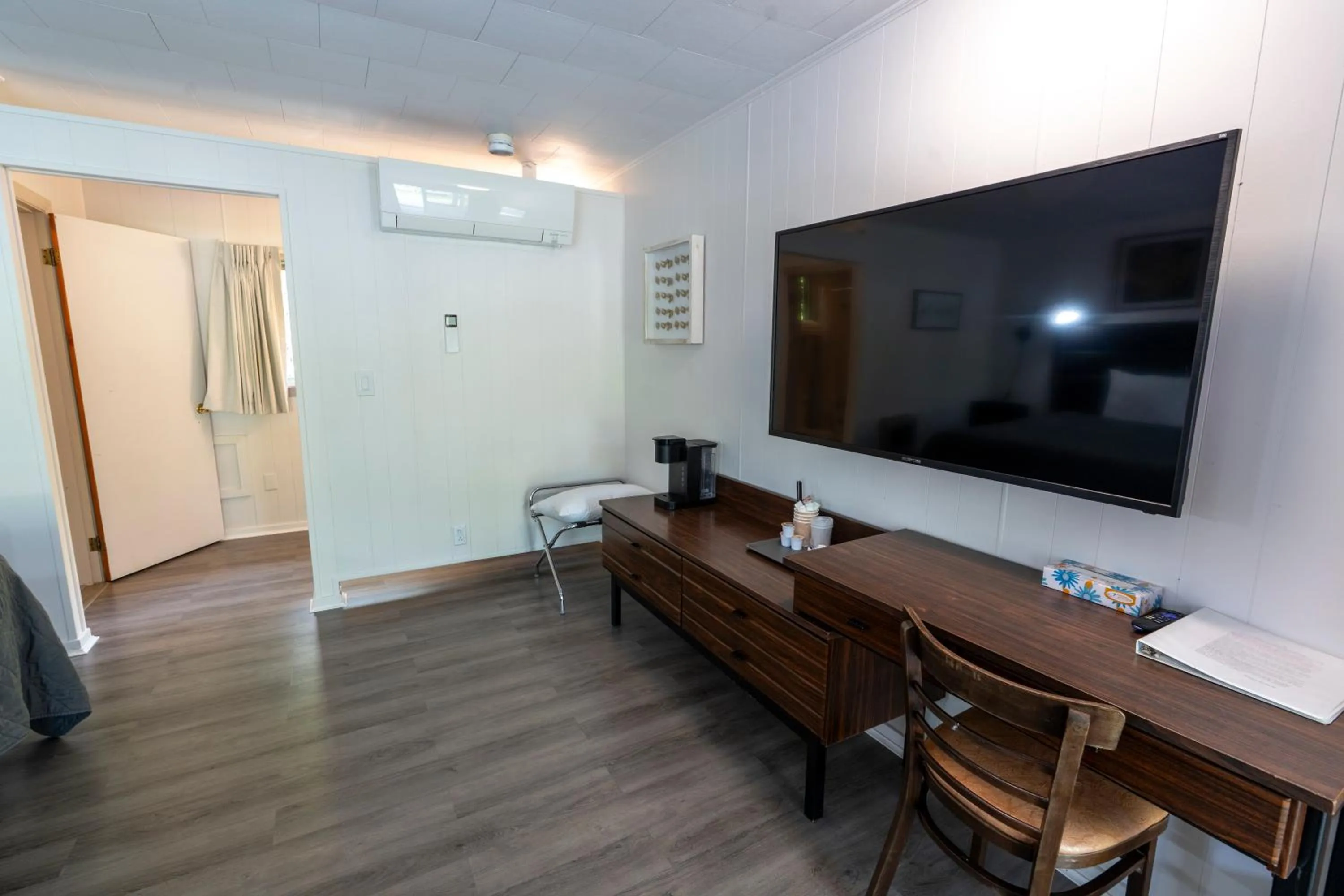 Mount Coolidge Motel