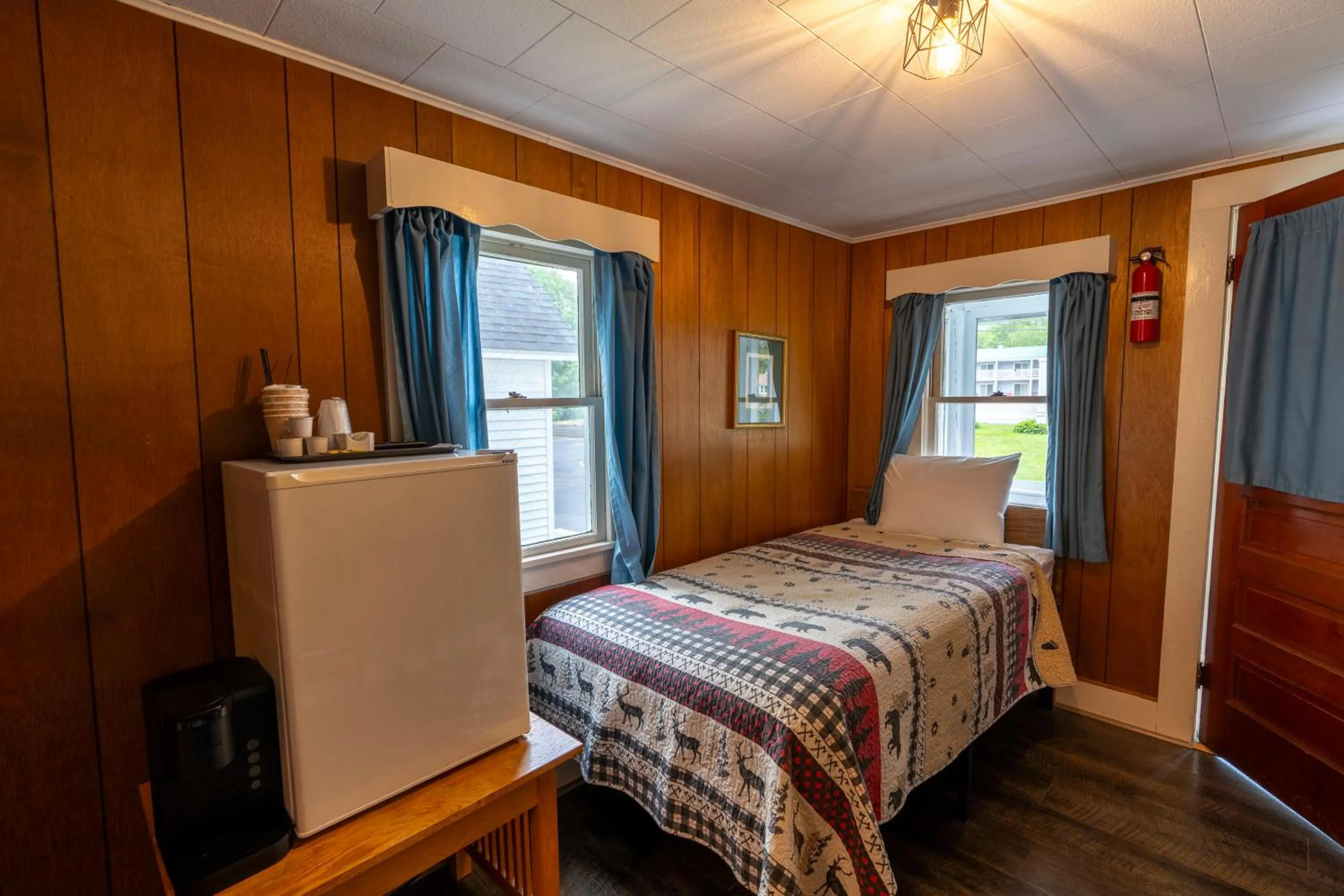 Mount Coolidge Motel