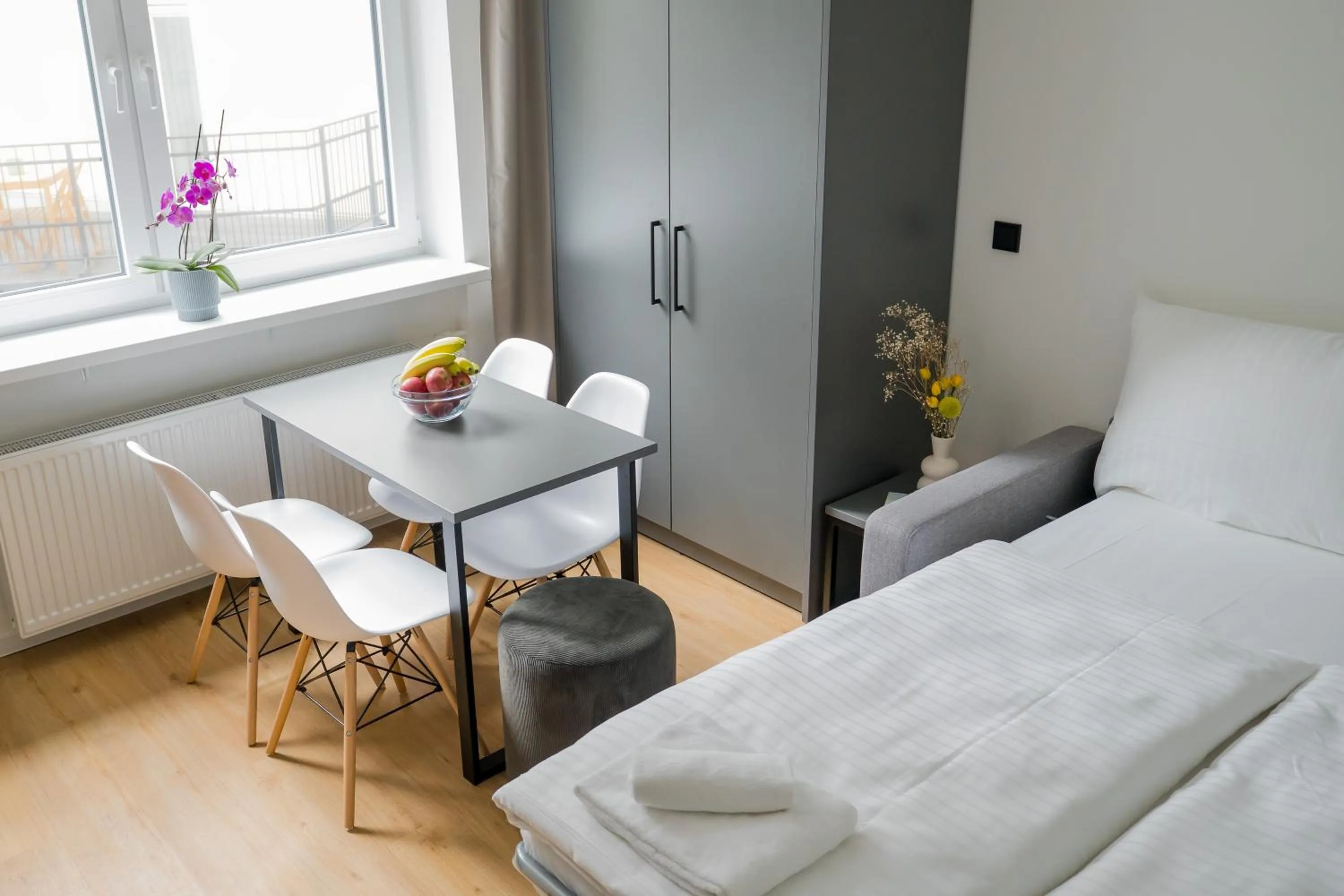 Bed in Homaris Apartments Nibelungen