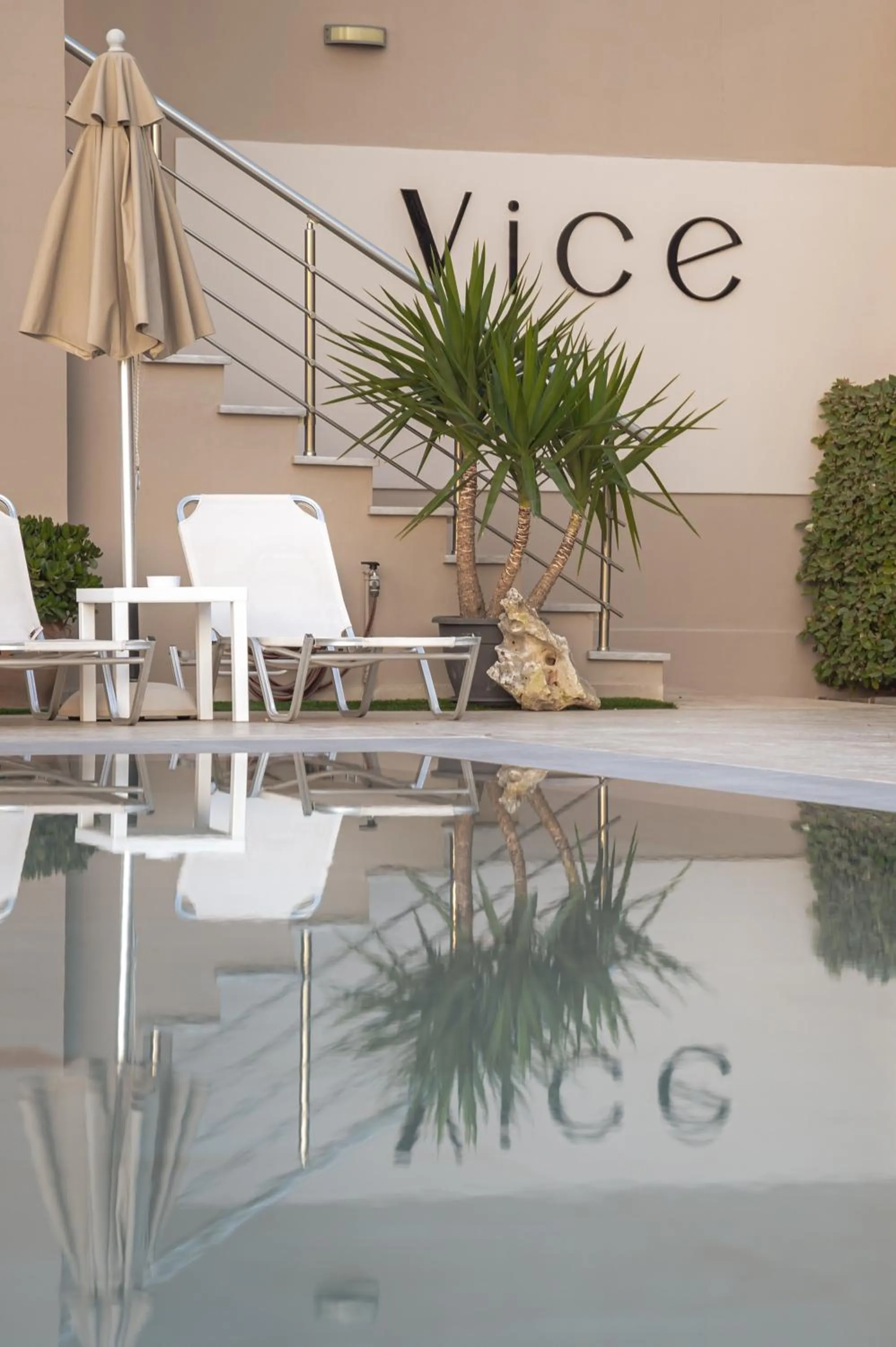 Pool view in Vice Hotel