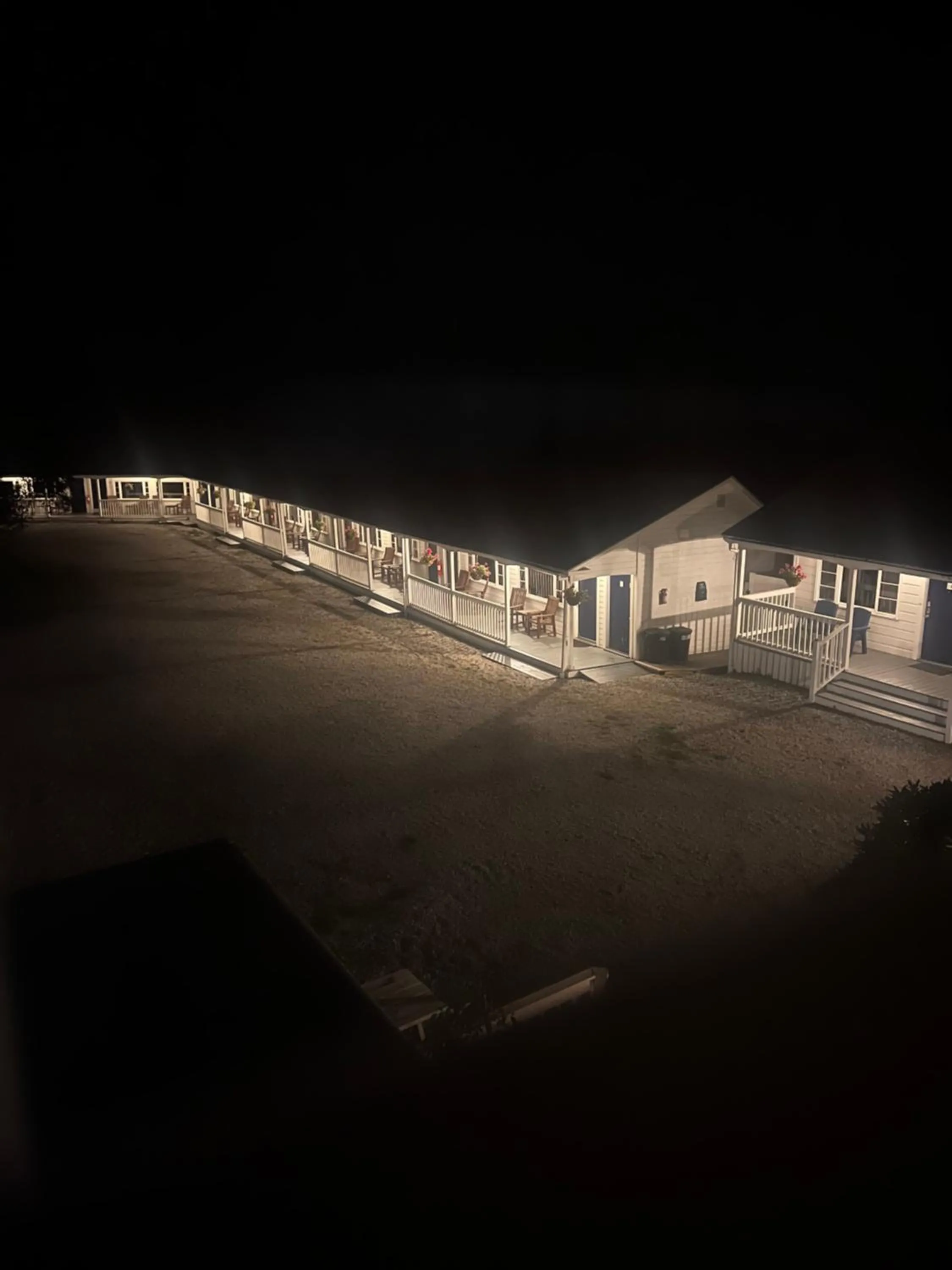 Yardarm Motel