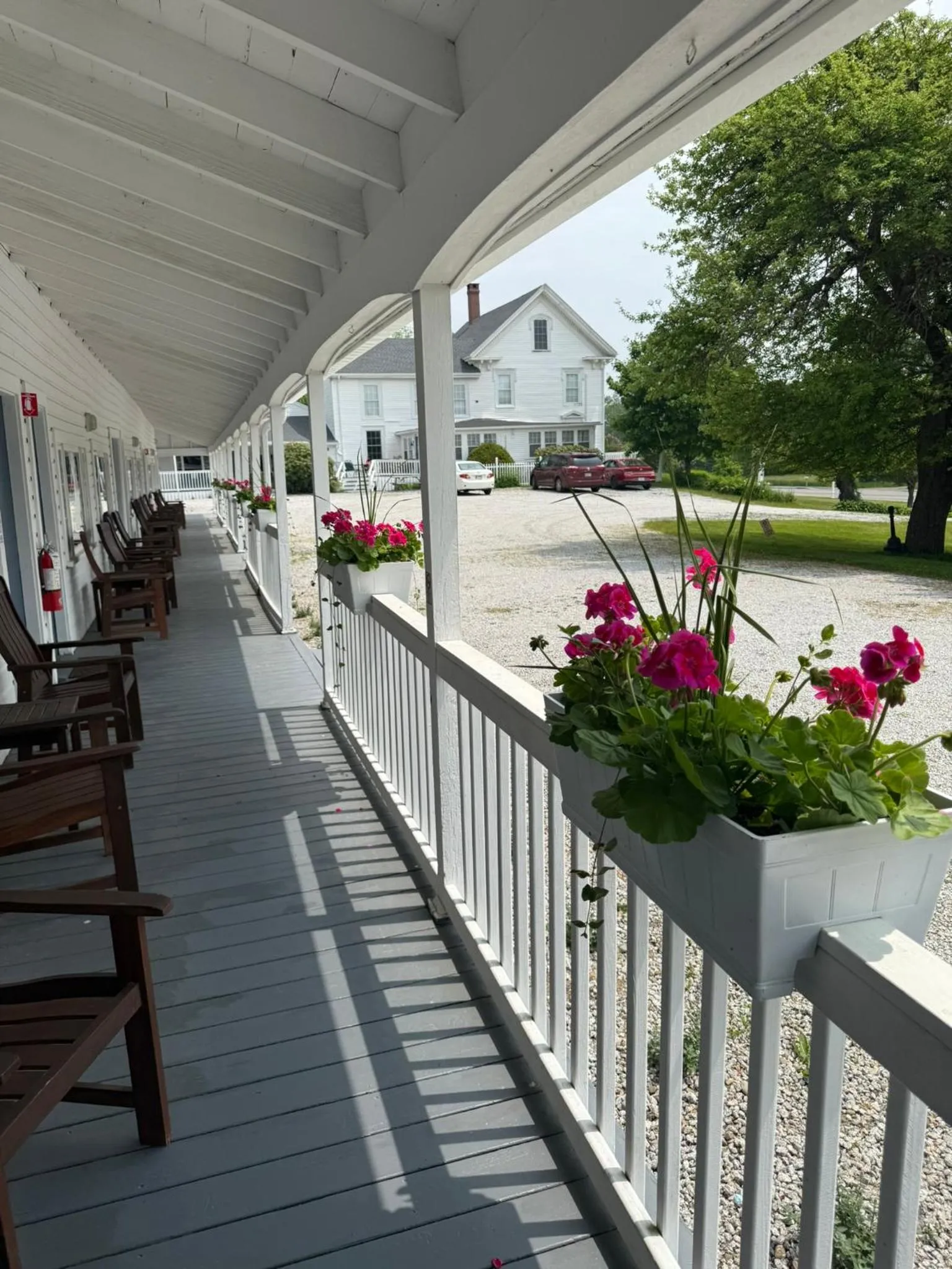 Property building in Yardarm Motel