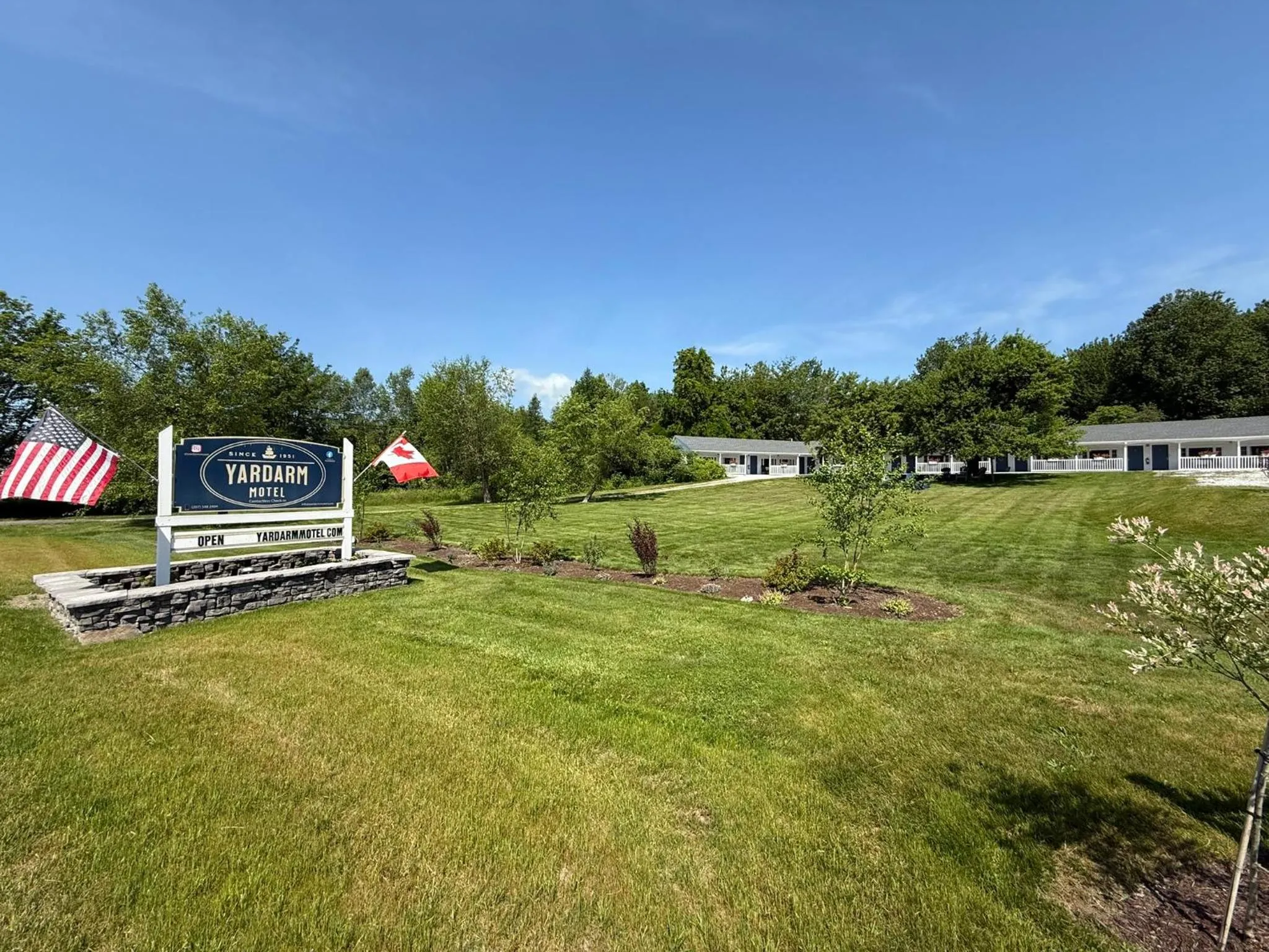 Natural landscape in Yardarm Motel