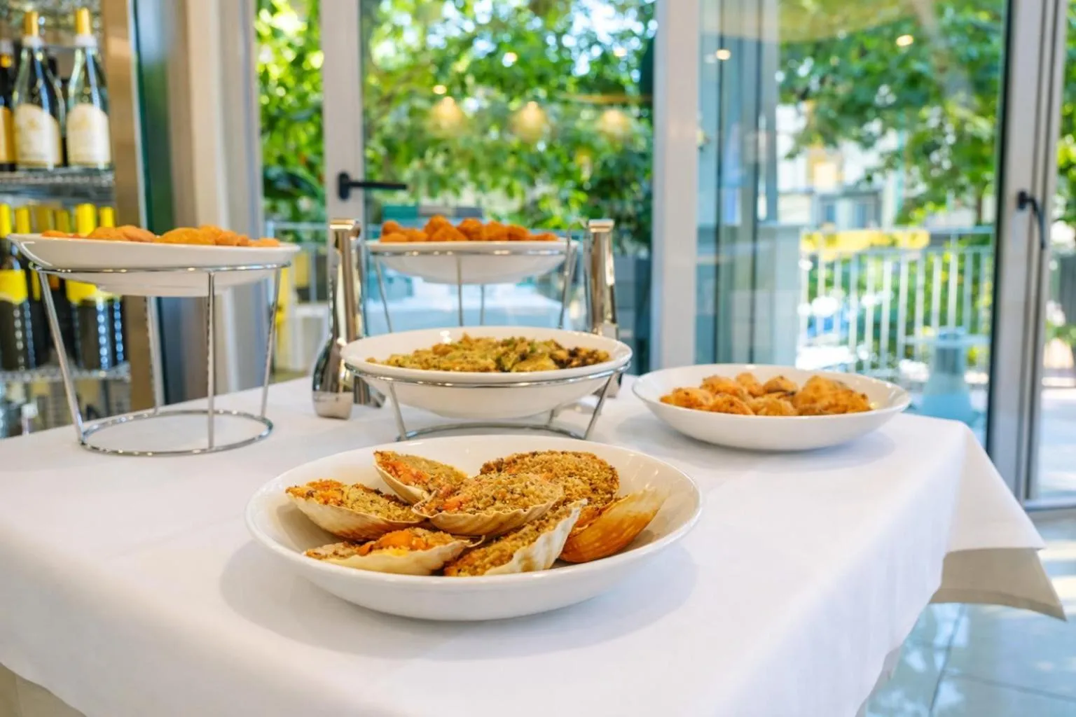 Food and drinks in Hotel Regal