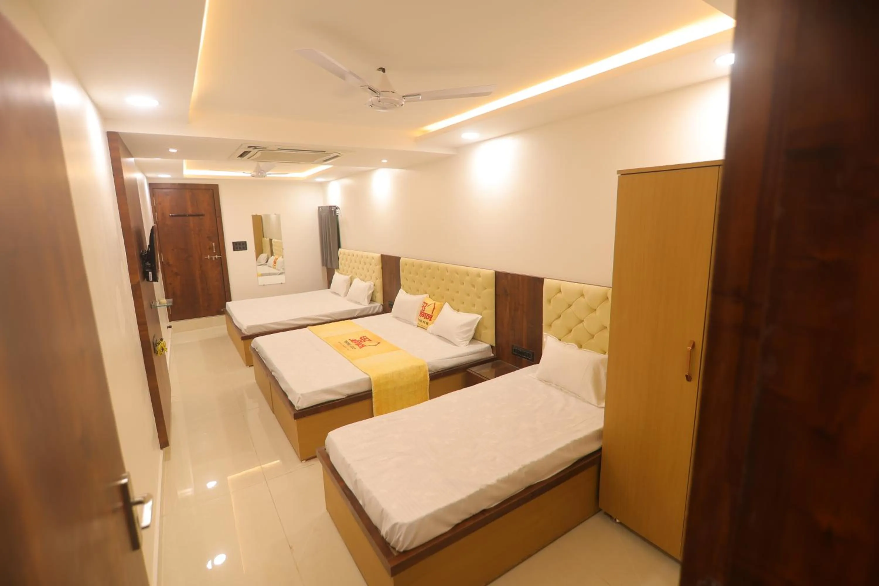 TV and multimedia in Ghar Aangan