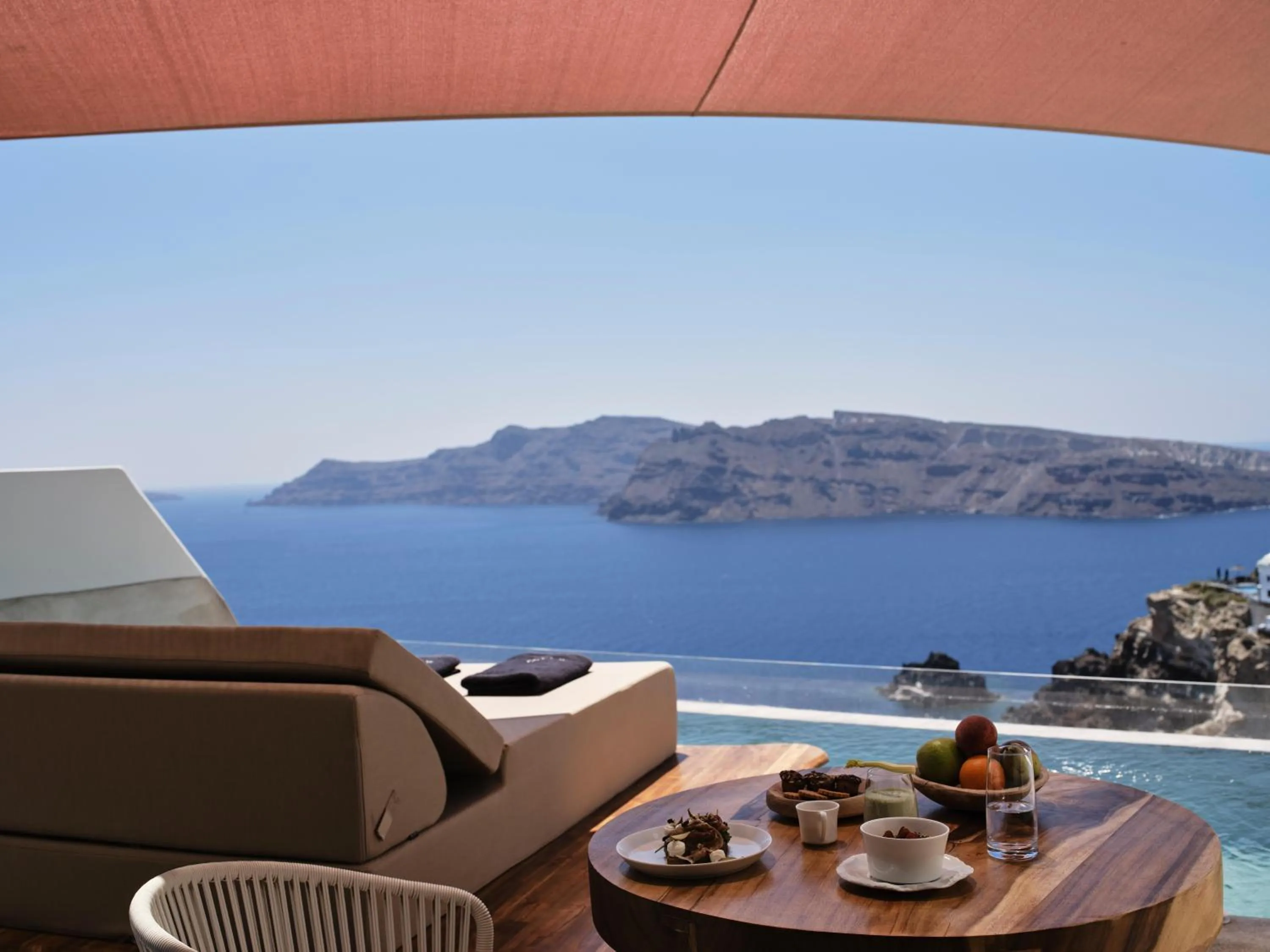 Photo of the whole room in Andronis Luxury Suites