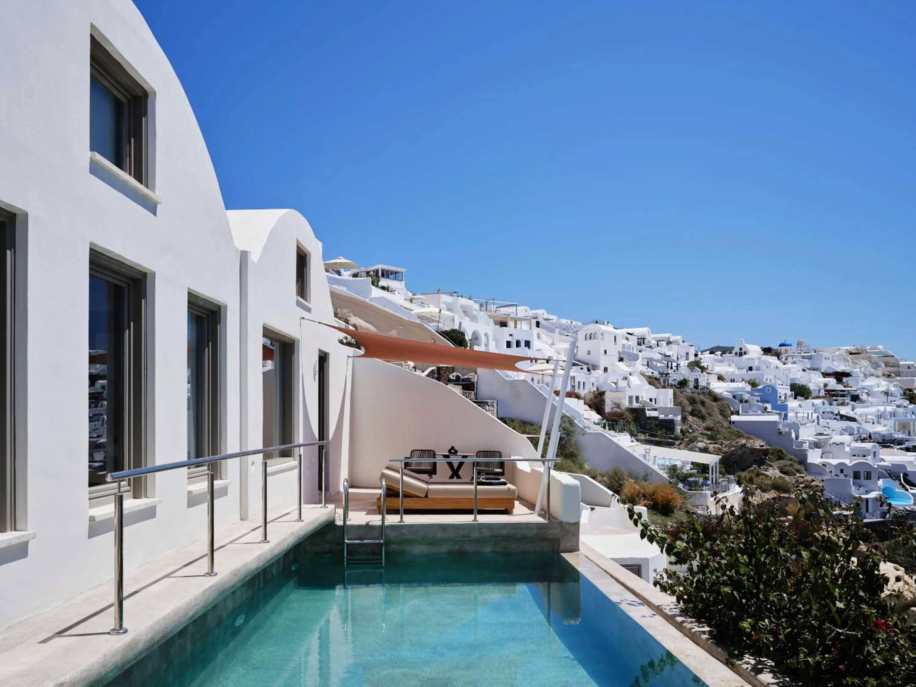 Photo of the whole room in Andronis Luxury Suites