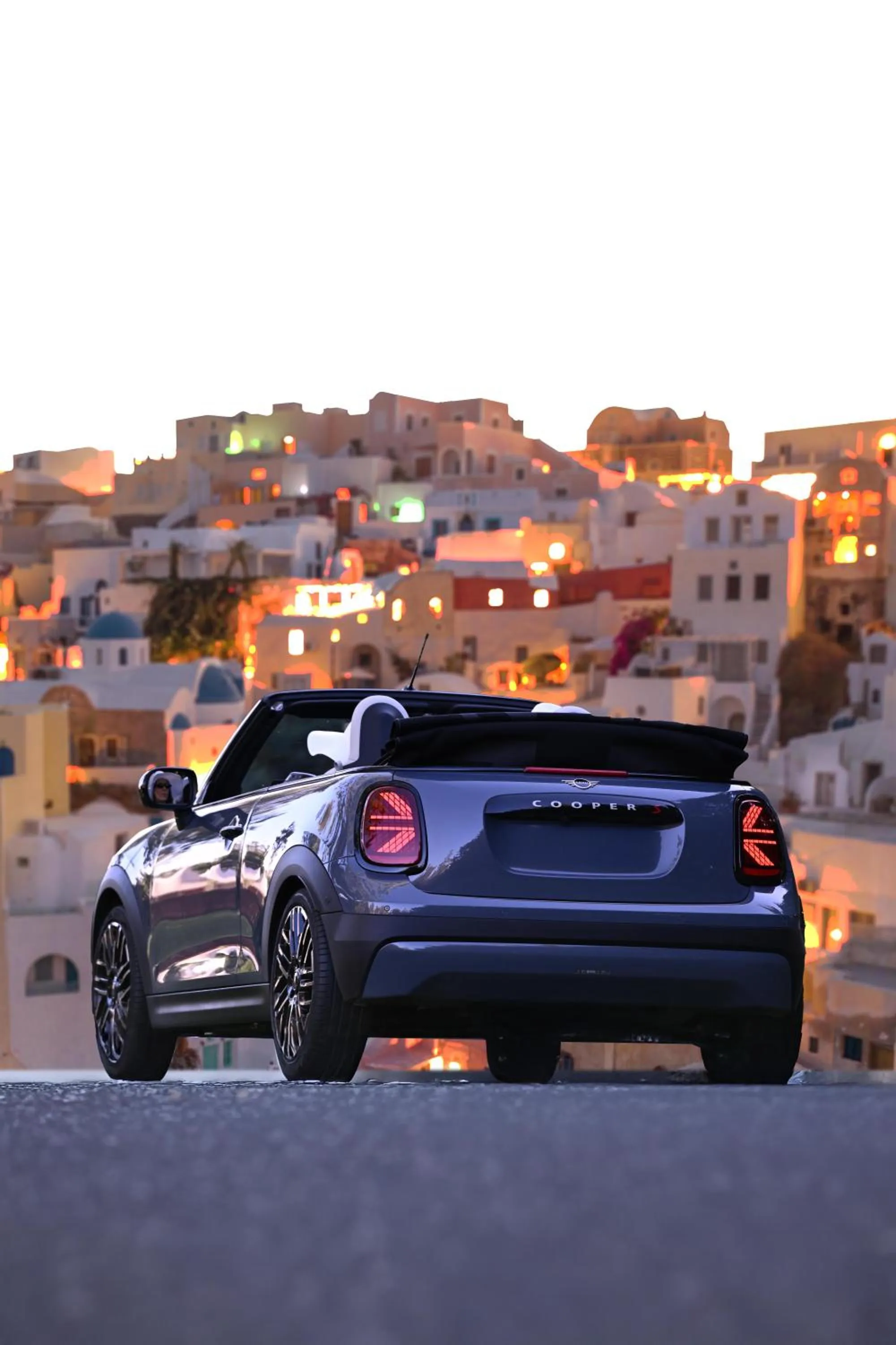 Photo of the whole room in Andronis Luxury Suites