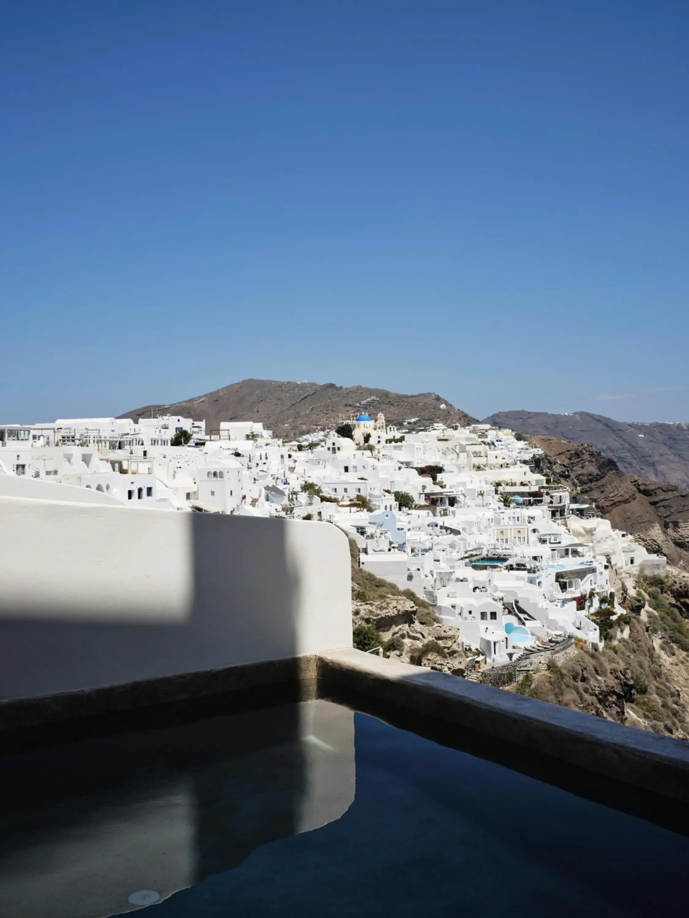 Photo of the whole room in Andronis Luxury Suites Photo of the whole room in Andronis Luxury Suites