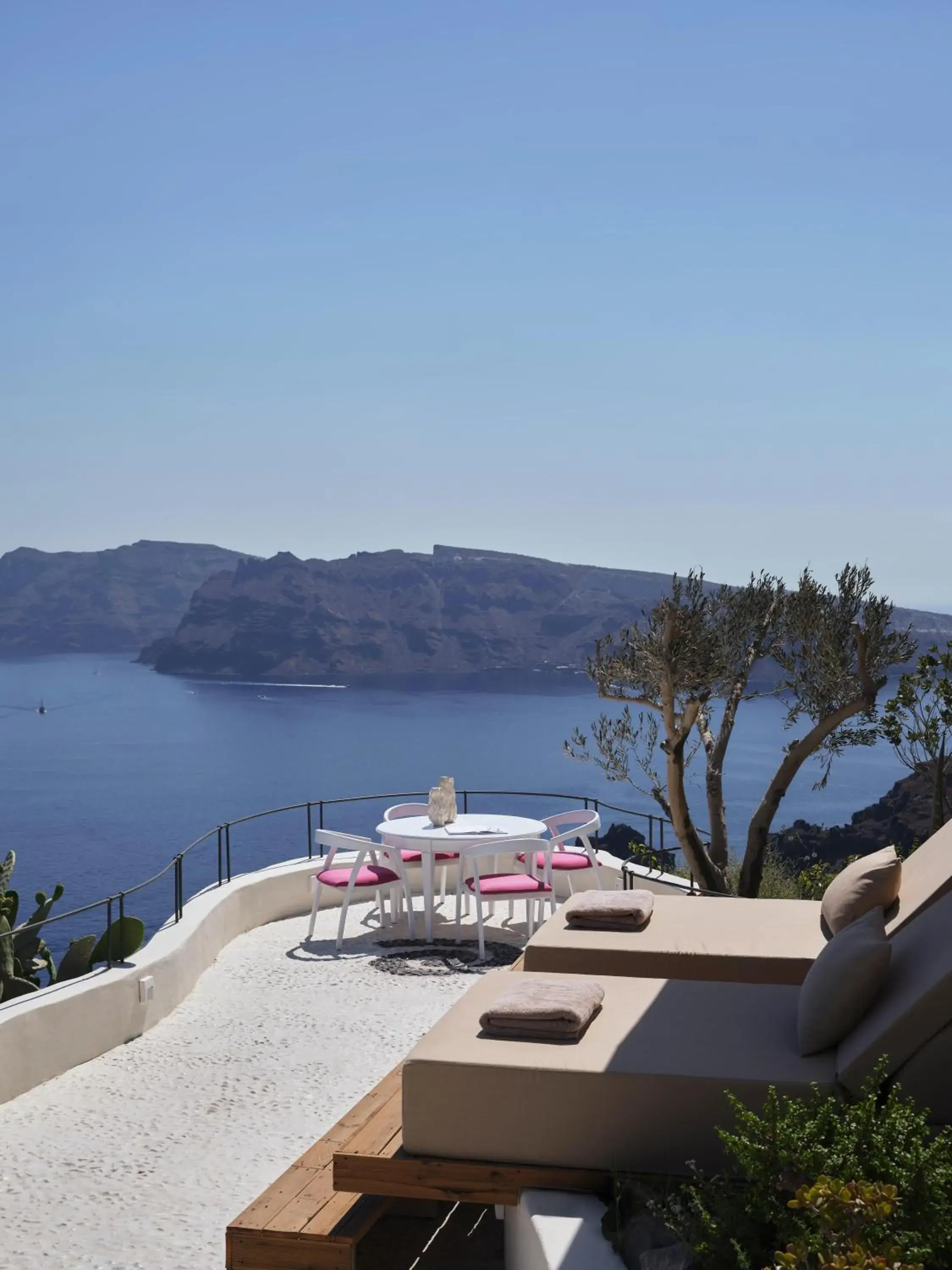 View (from property/room) in Andronis Luxury Suites View (from property/room) in Andronis Luxury Suites