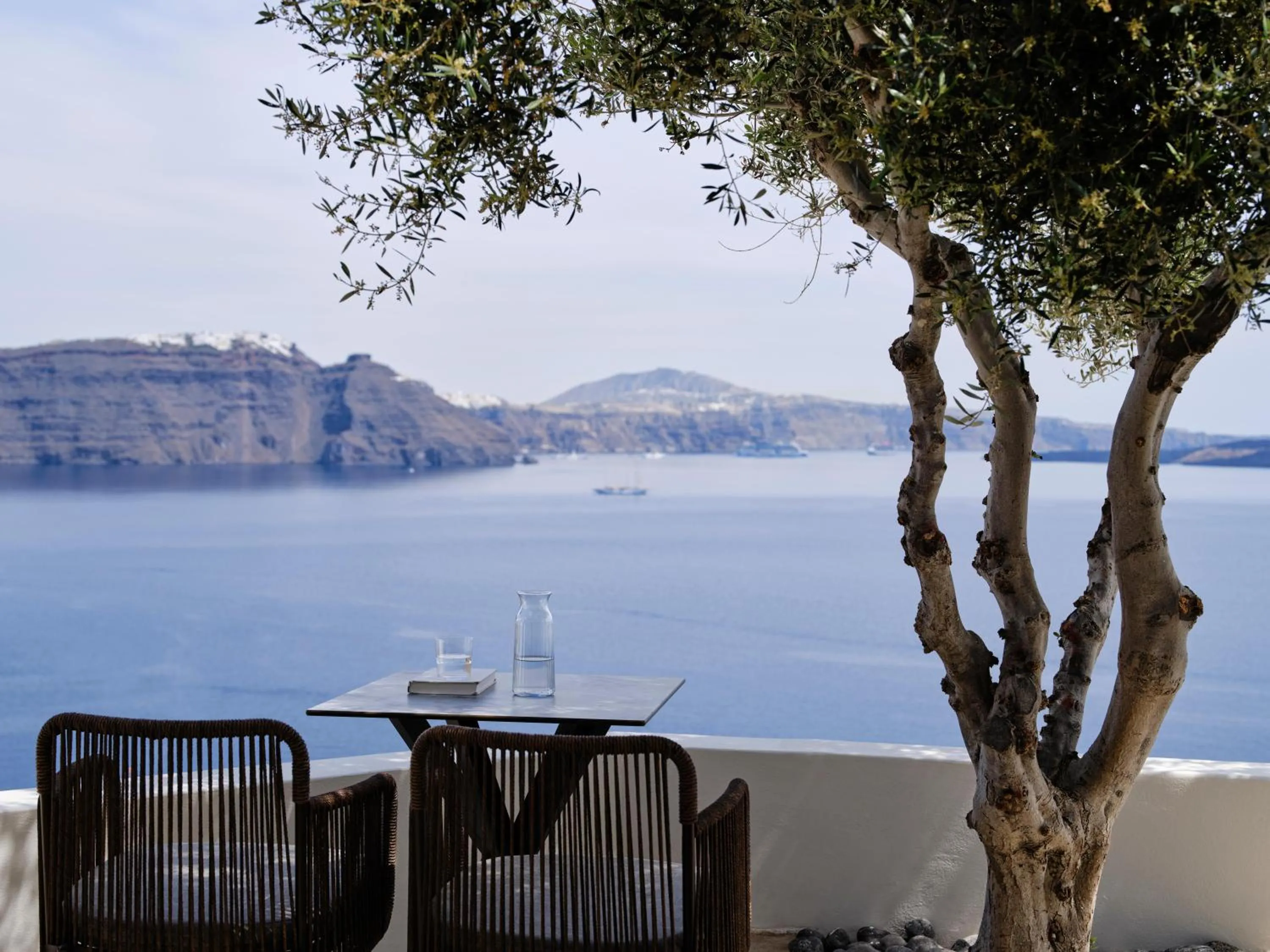 Photo of the whole room in Andronis Luxury Suites