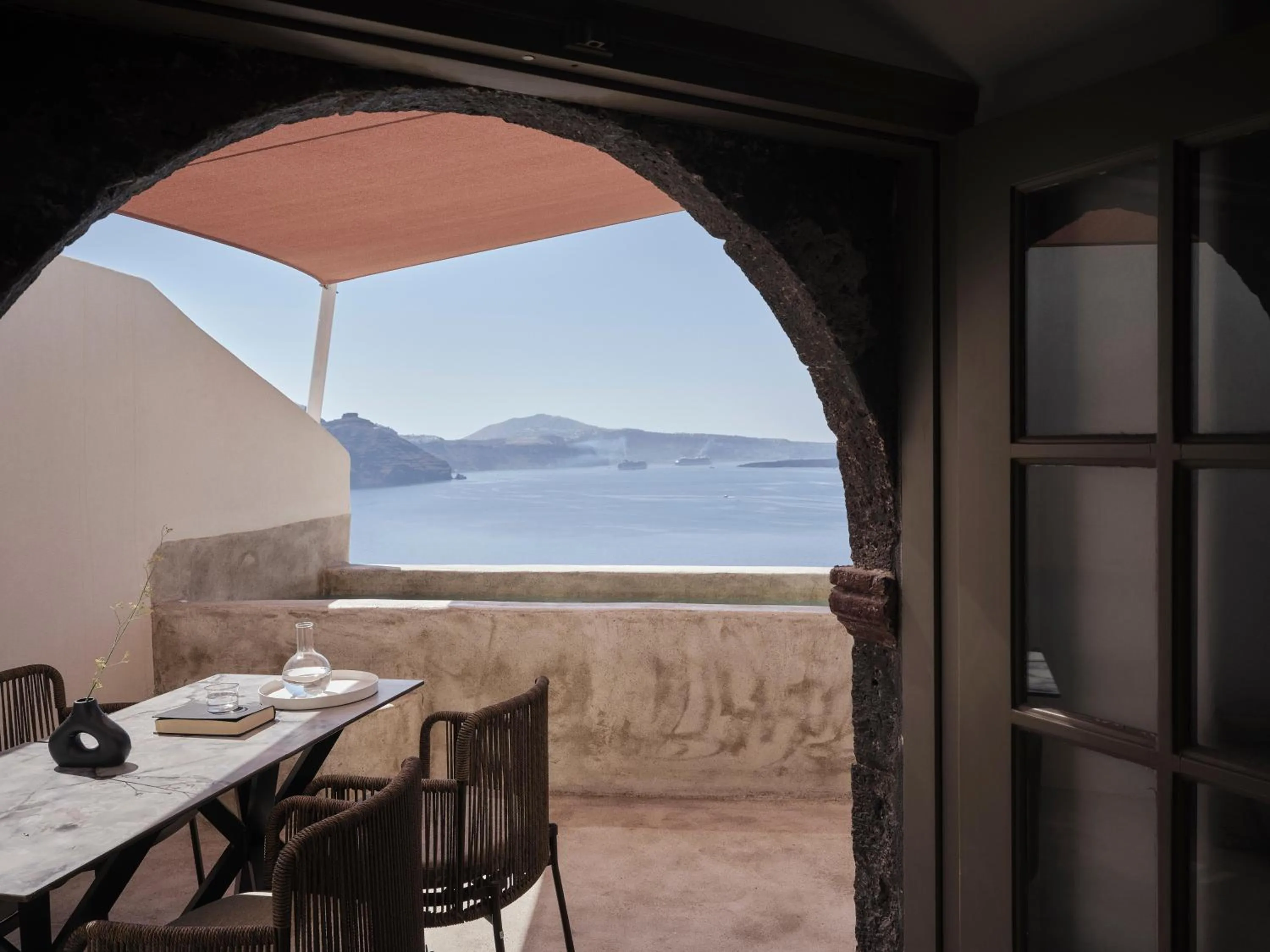 Photo of the whole room in Andronis Luxury Suites