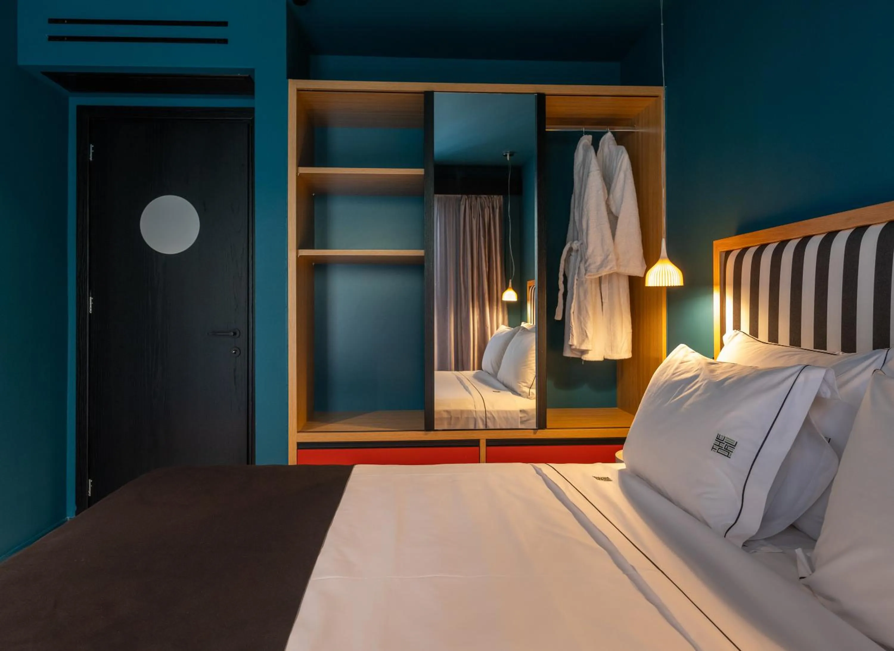 wardrobe, Bed in The Pal Living in a Concept