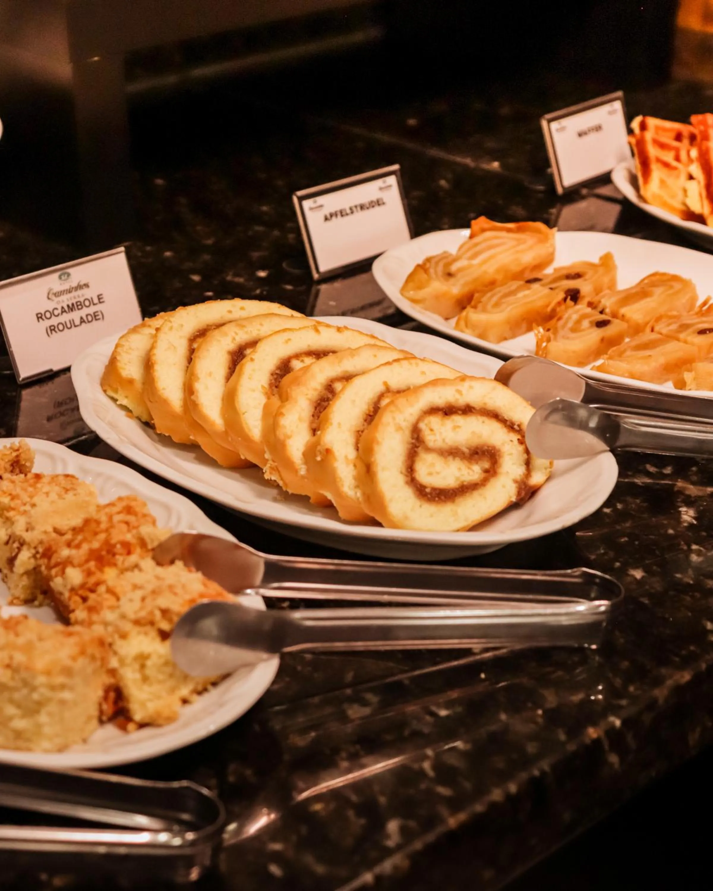 Buffet breakfast in Hotel Caminhos da Serra