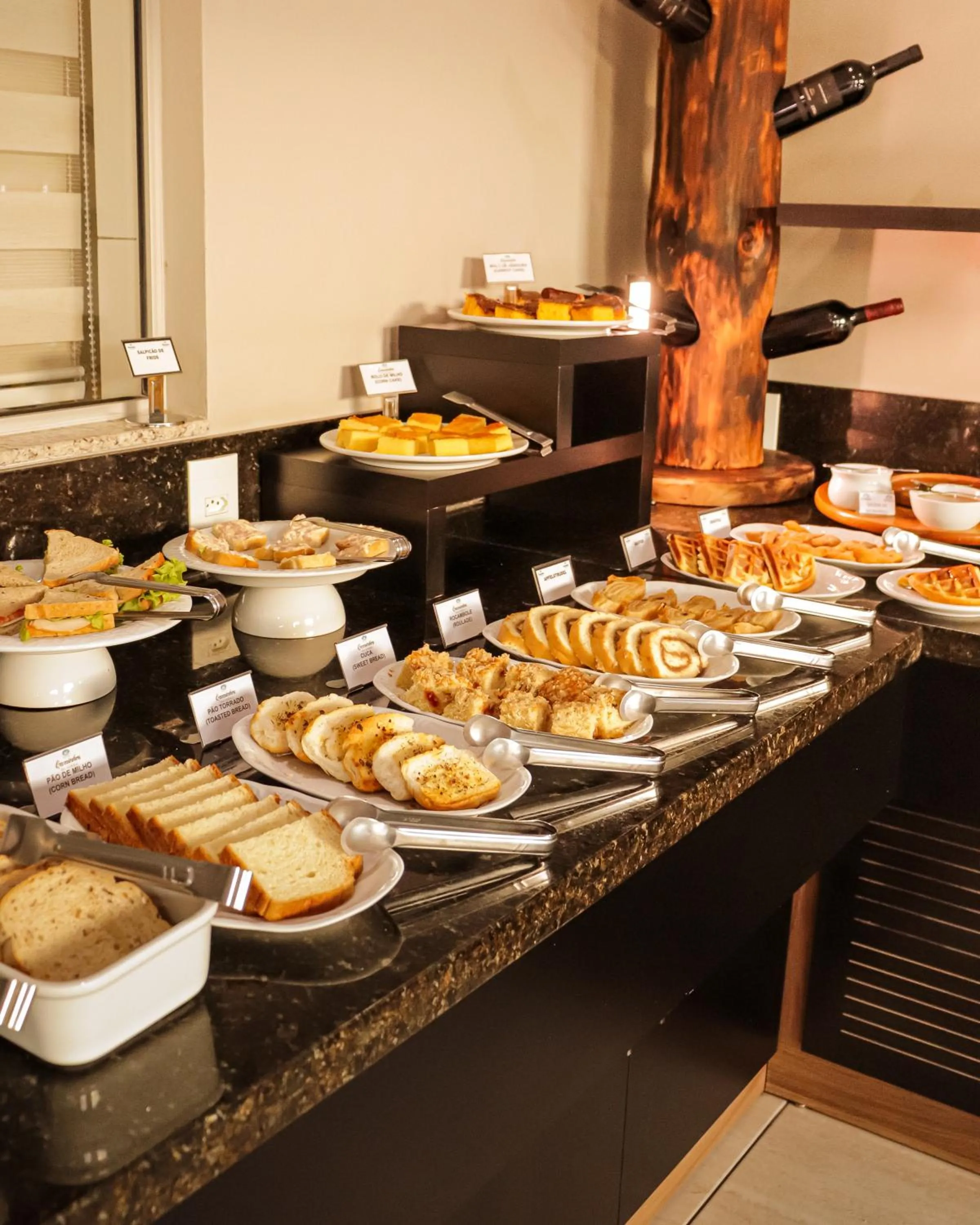 Buffet breakfast in Hotel Caminhos da Serra