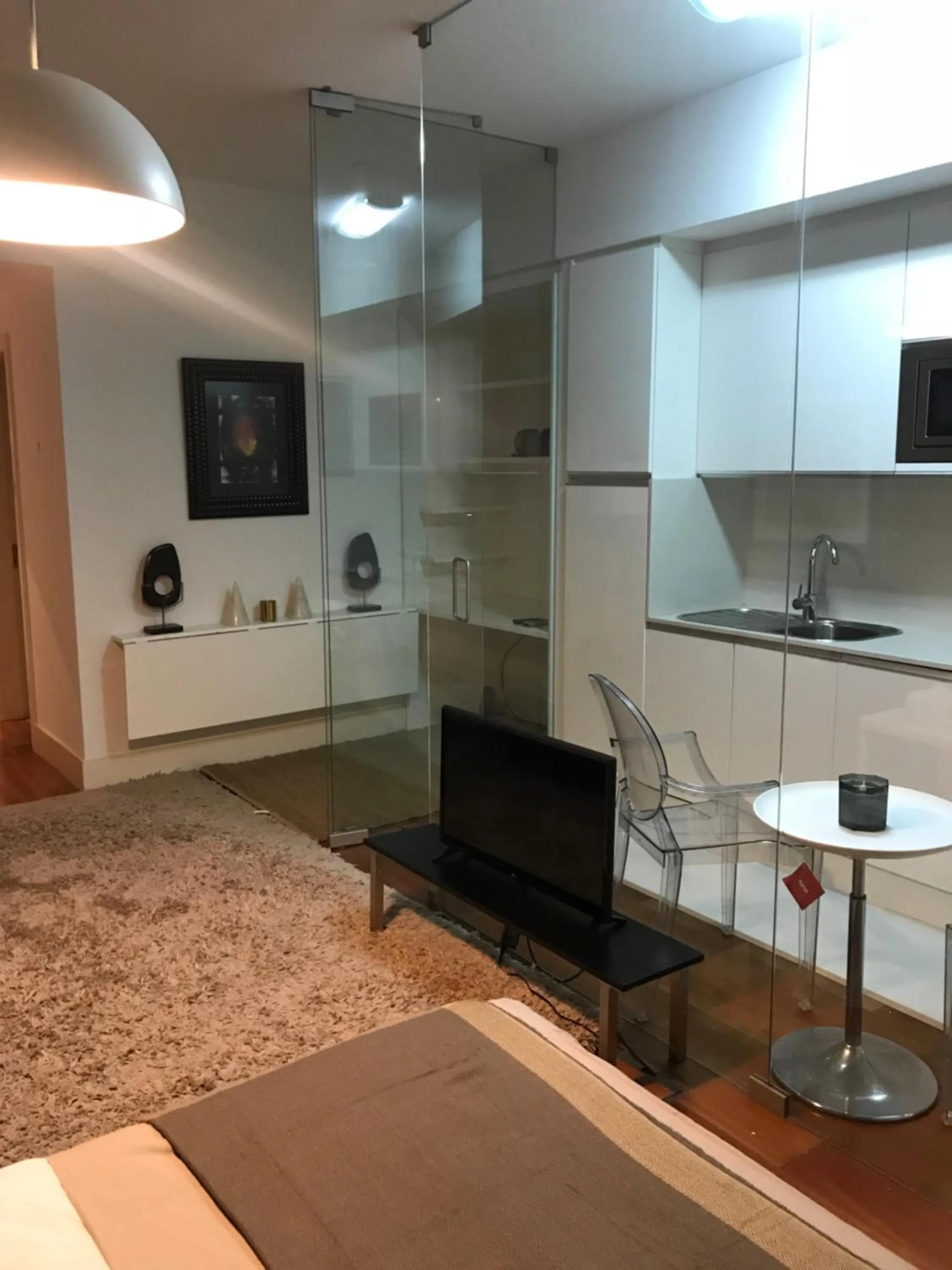 Kitchen or kitchenette in Lisbon Downtown Apartment Free Parking