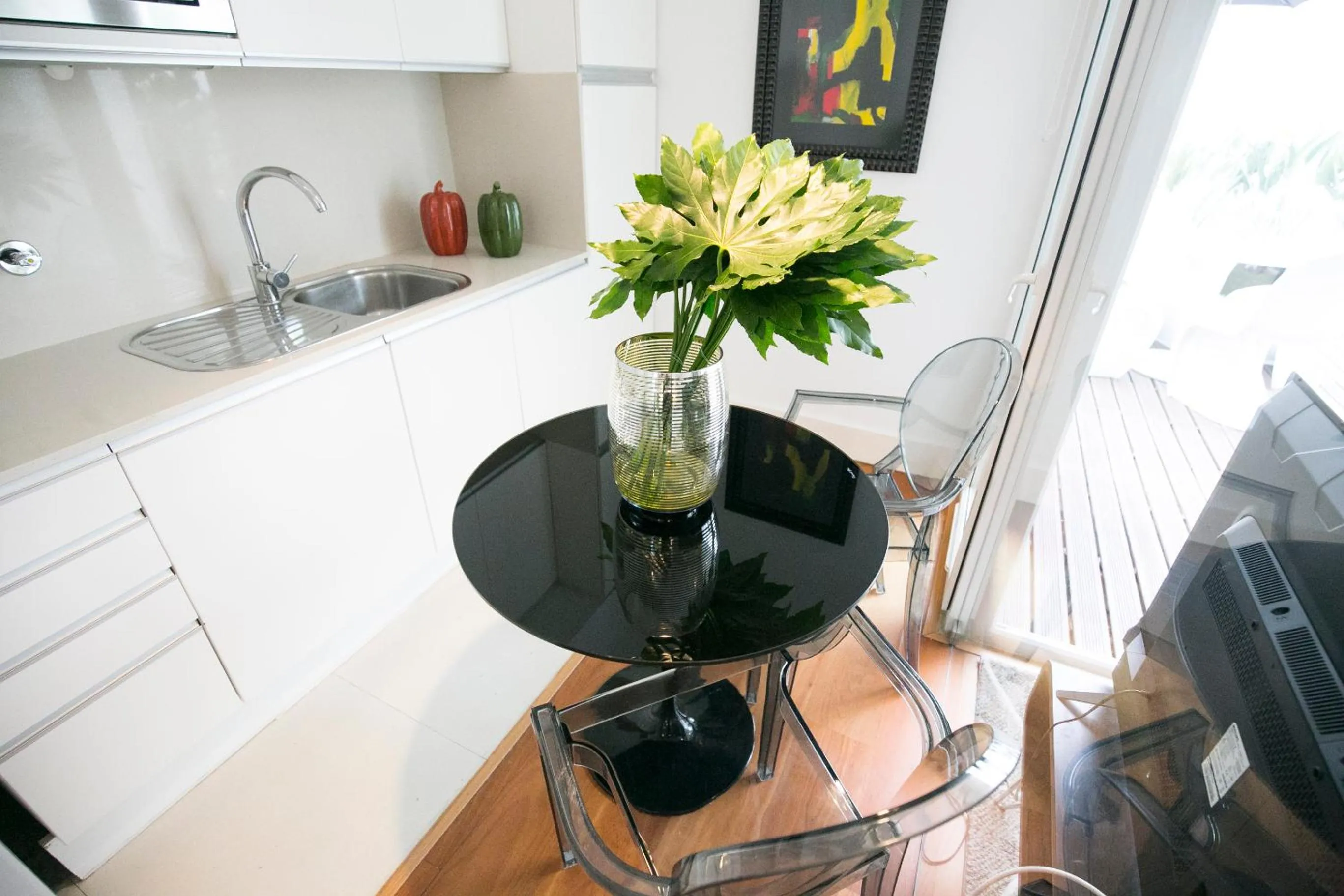 Coffee/tea facilities in Lisbon Downtown Apartment Free Parking