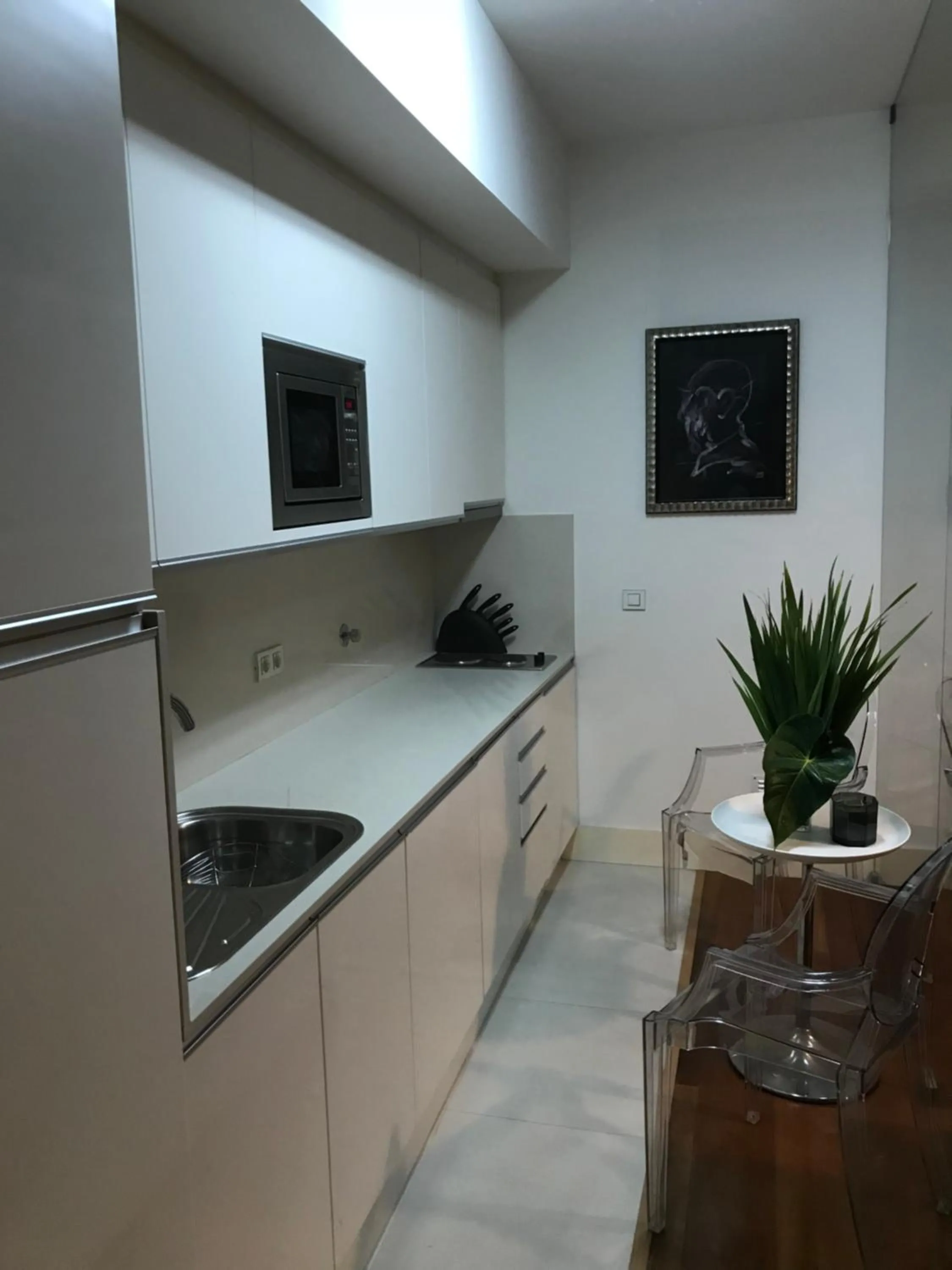 Coffee/tea facilities in Lisbon Downtown Apartment Free Parking