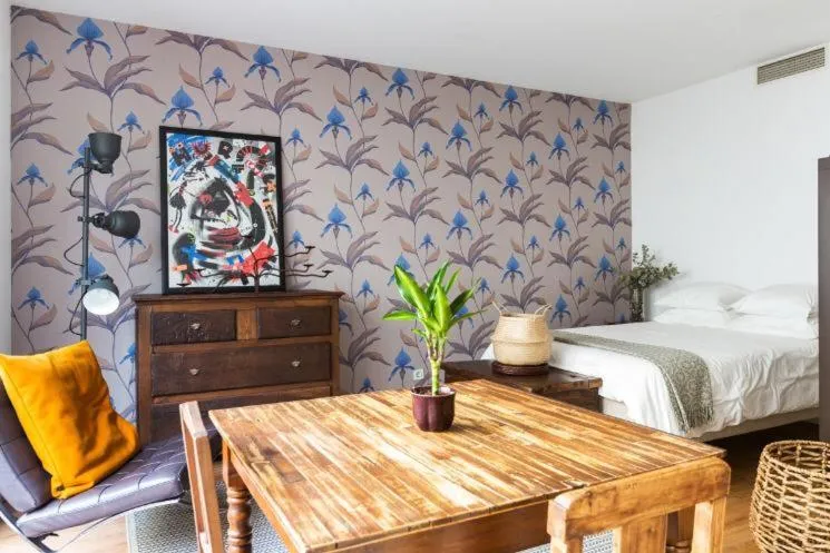 Bed in Lisbon Downtown Apartment Free Parking