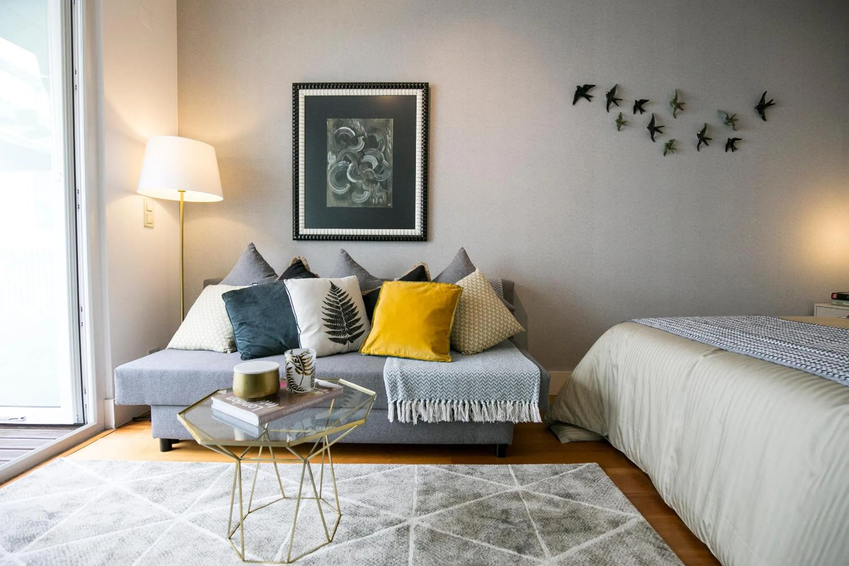 Living room, Bed in Lisbon Downtown Apartment Free Parking