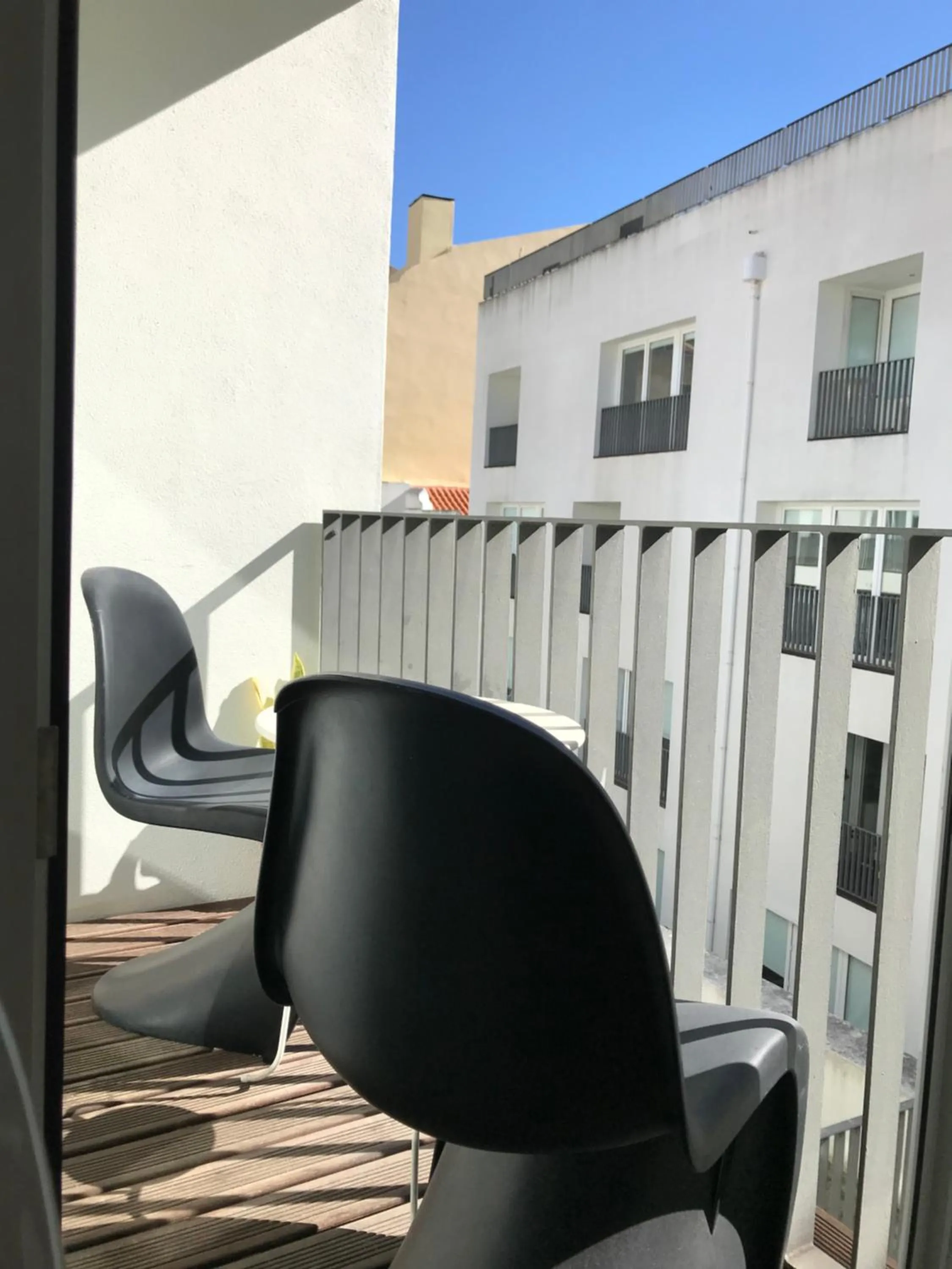 Balcony/Terrace in Lisbon Downtown Apartment Free Parking