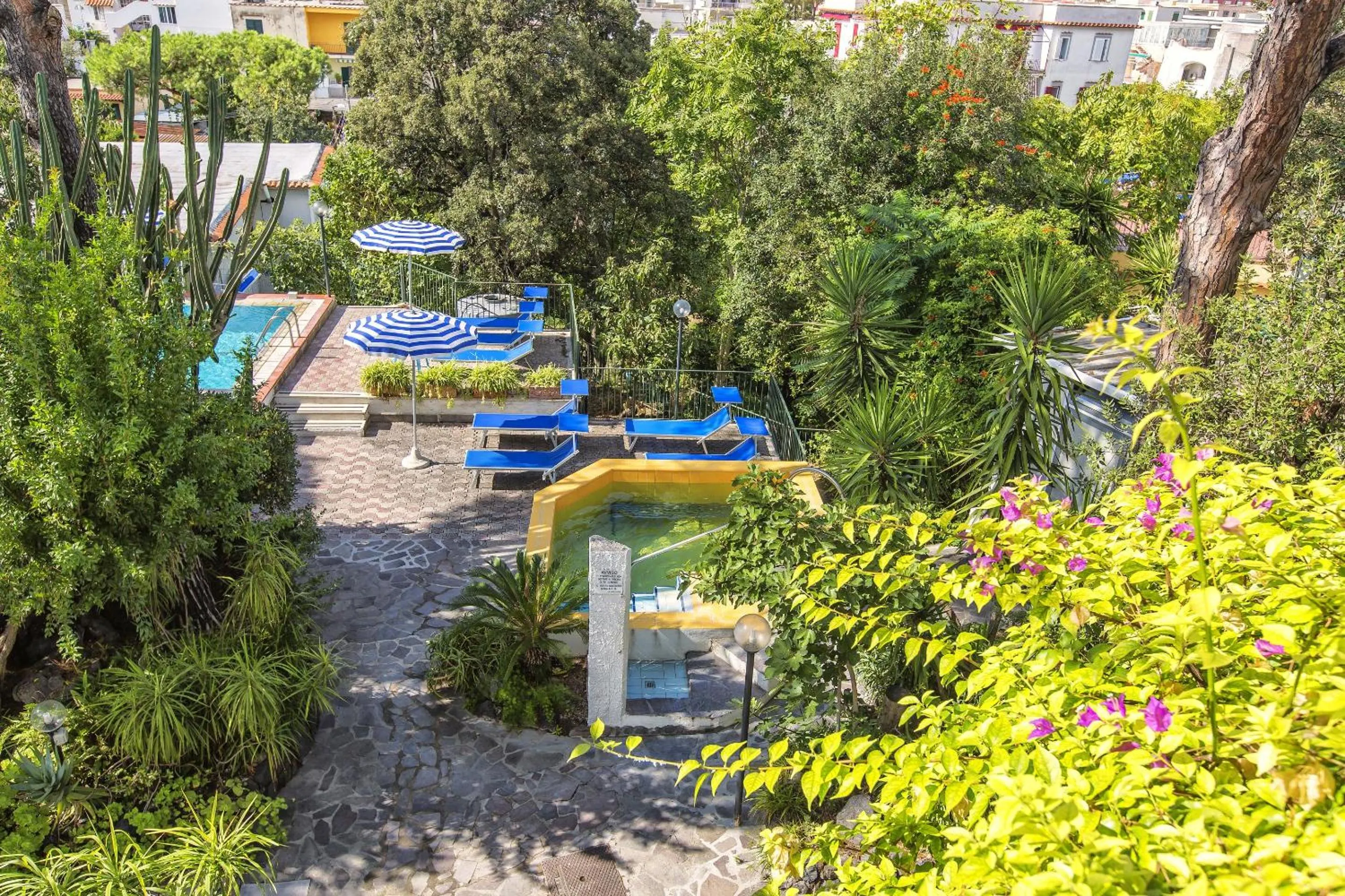Garden in Hotel Vittoria