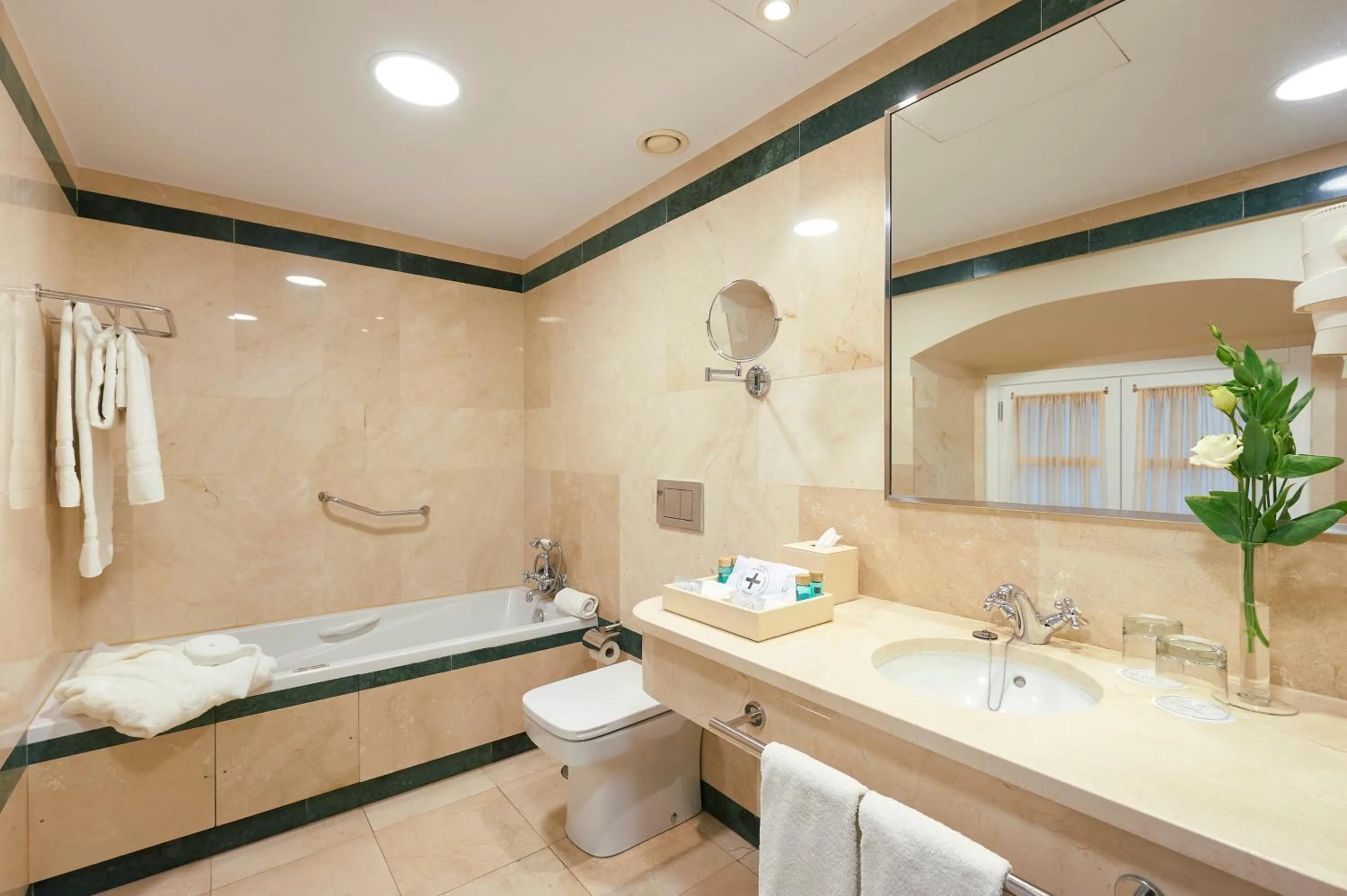 Shower in Las Casas de El Arenal