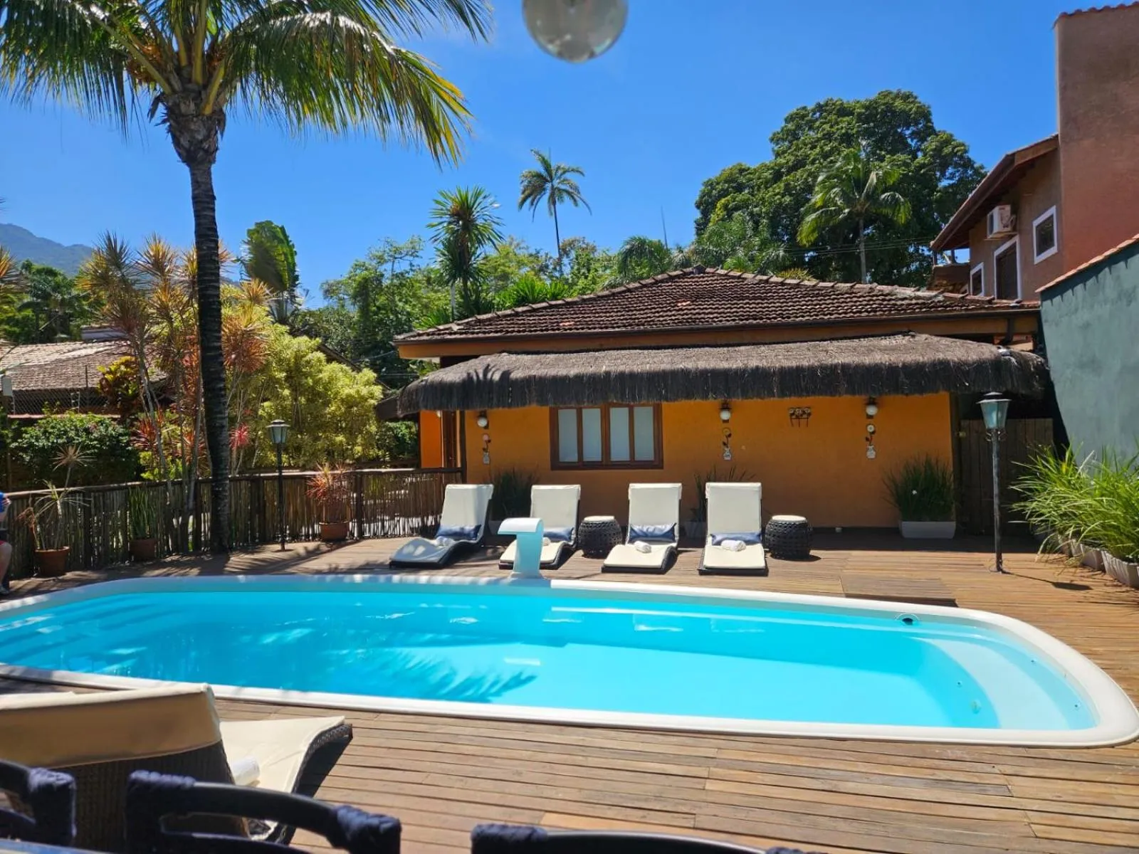 Pousada de Charme Emirados