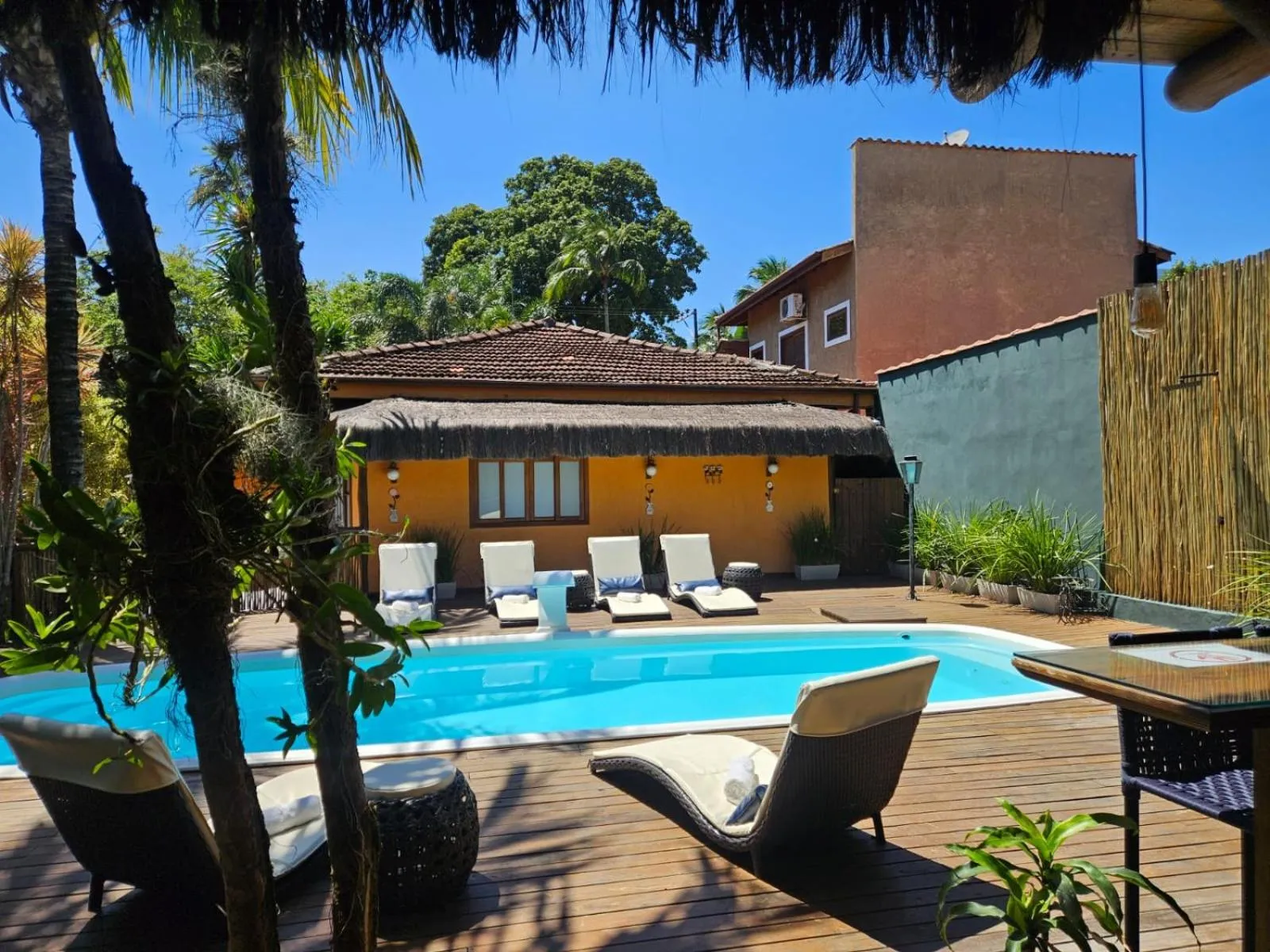 Pousada de Charme Emirados