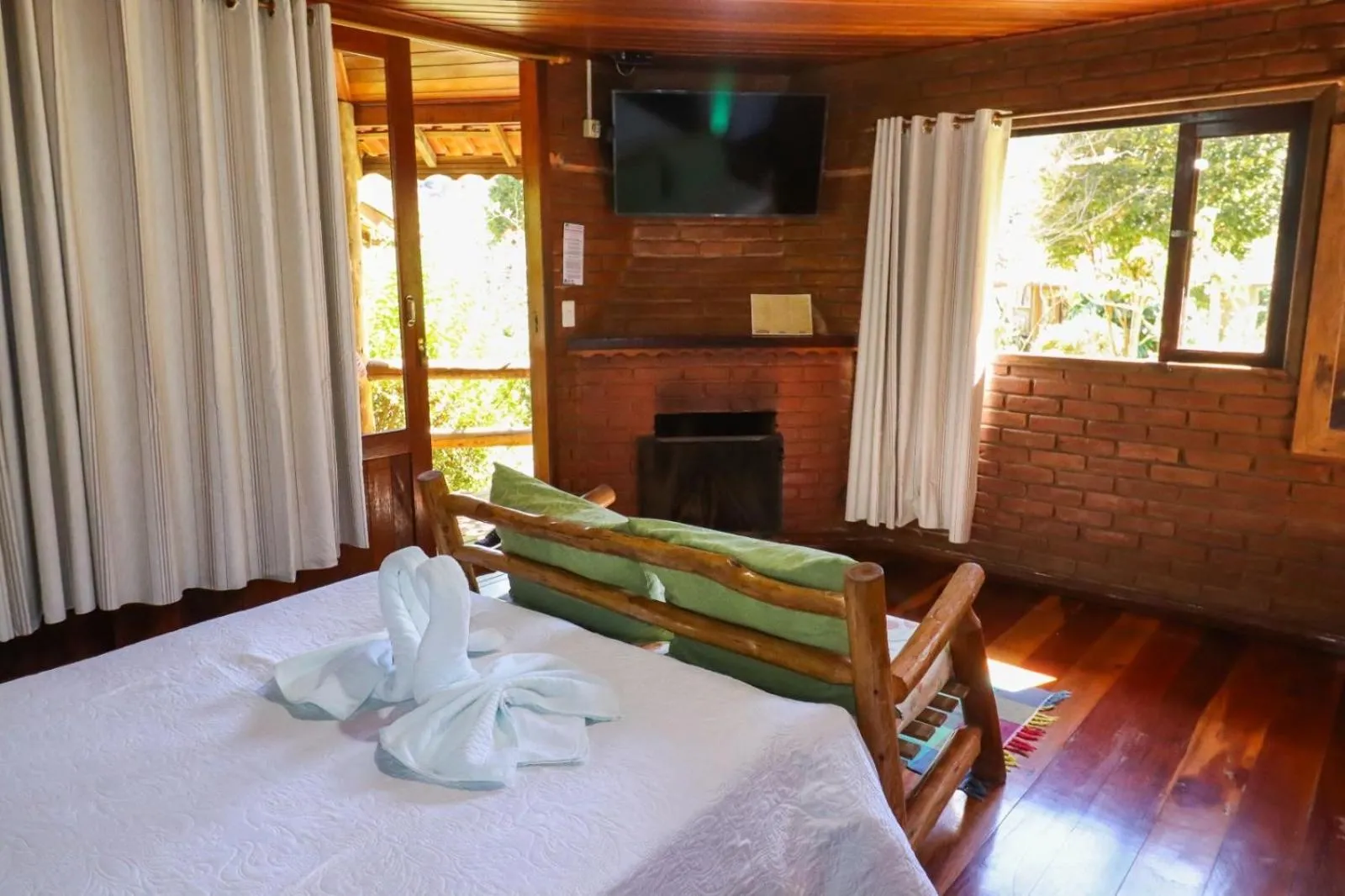 Bed in Pousada Das Araucárias