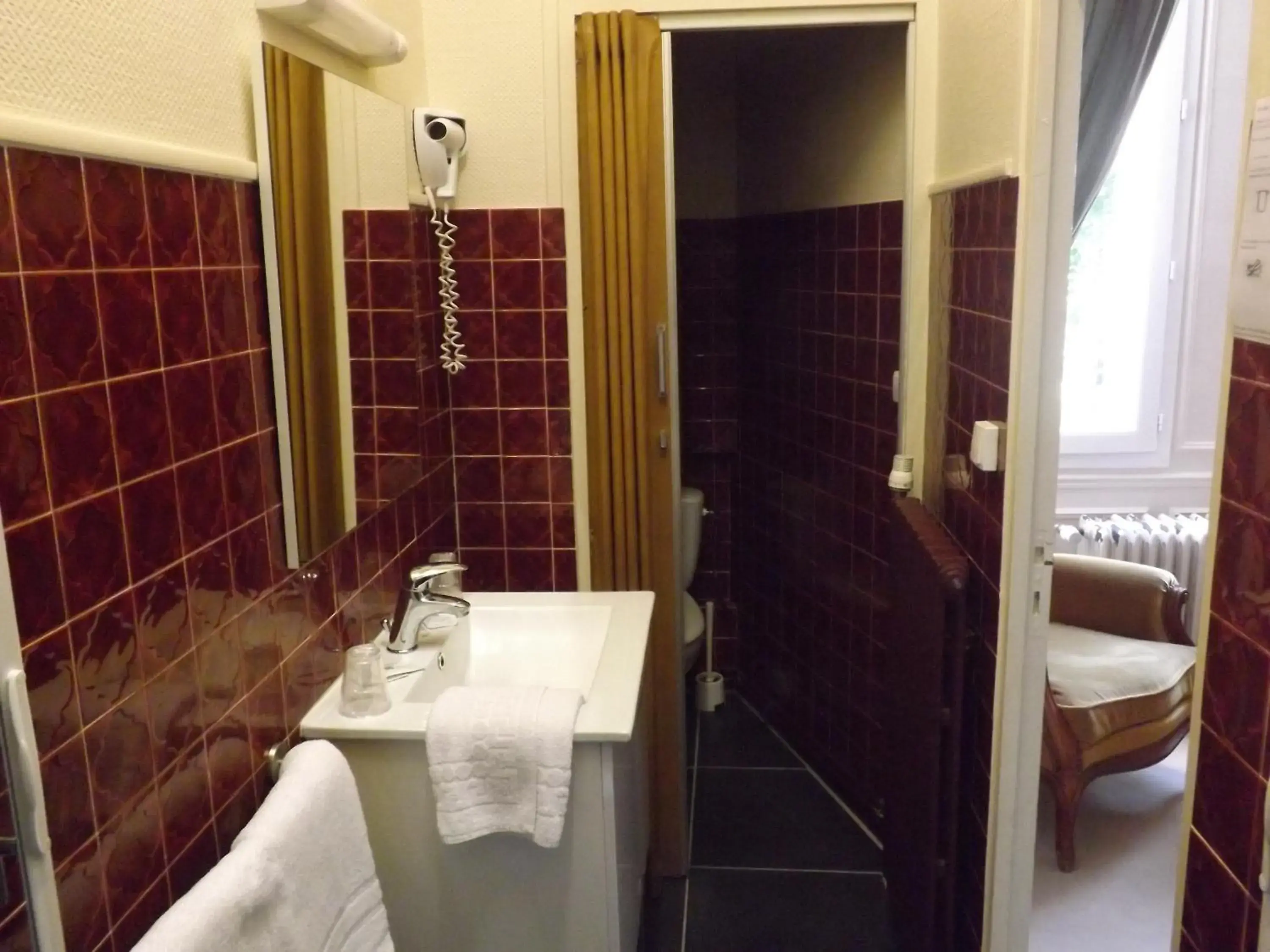 Double Room with Garden View in Hotel Du Parc Double Room with Garden View in Hotel Du Parc