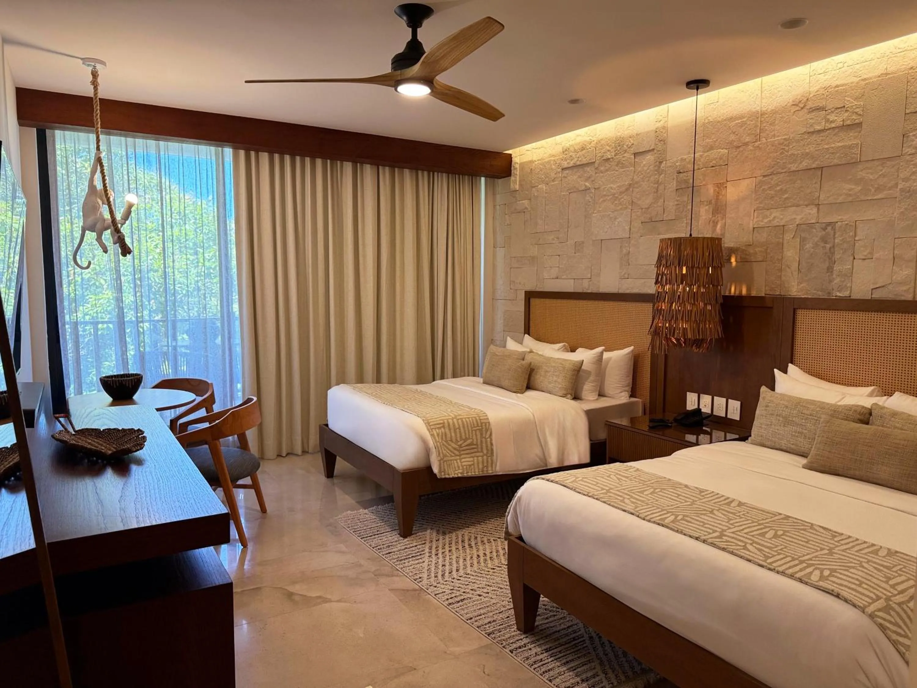 Deluxe Twin Room in Hotel Mundo Maya Palenque