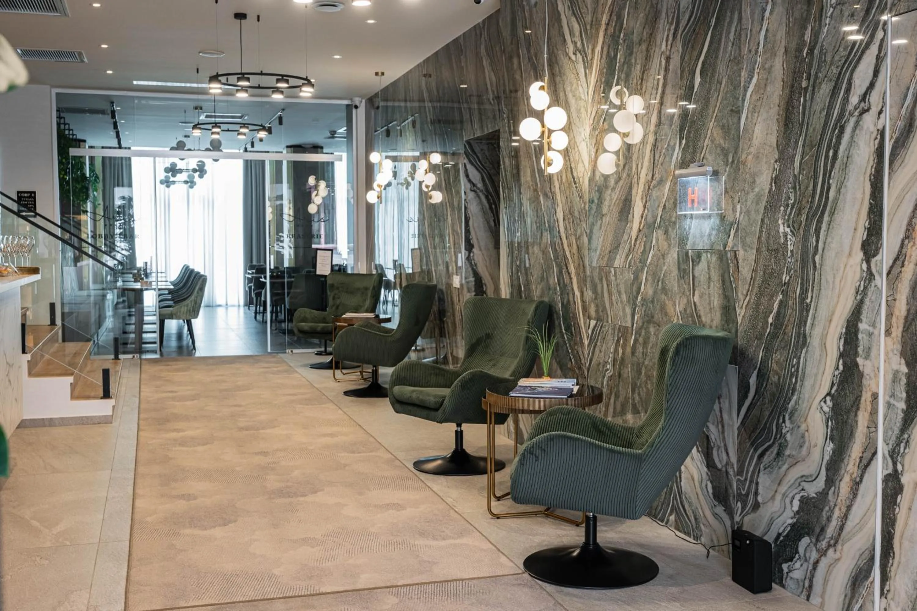 Lobby or reception in ARIS Boutique Hotel & SPA