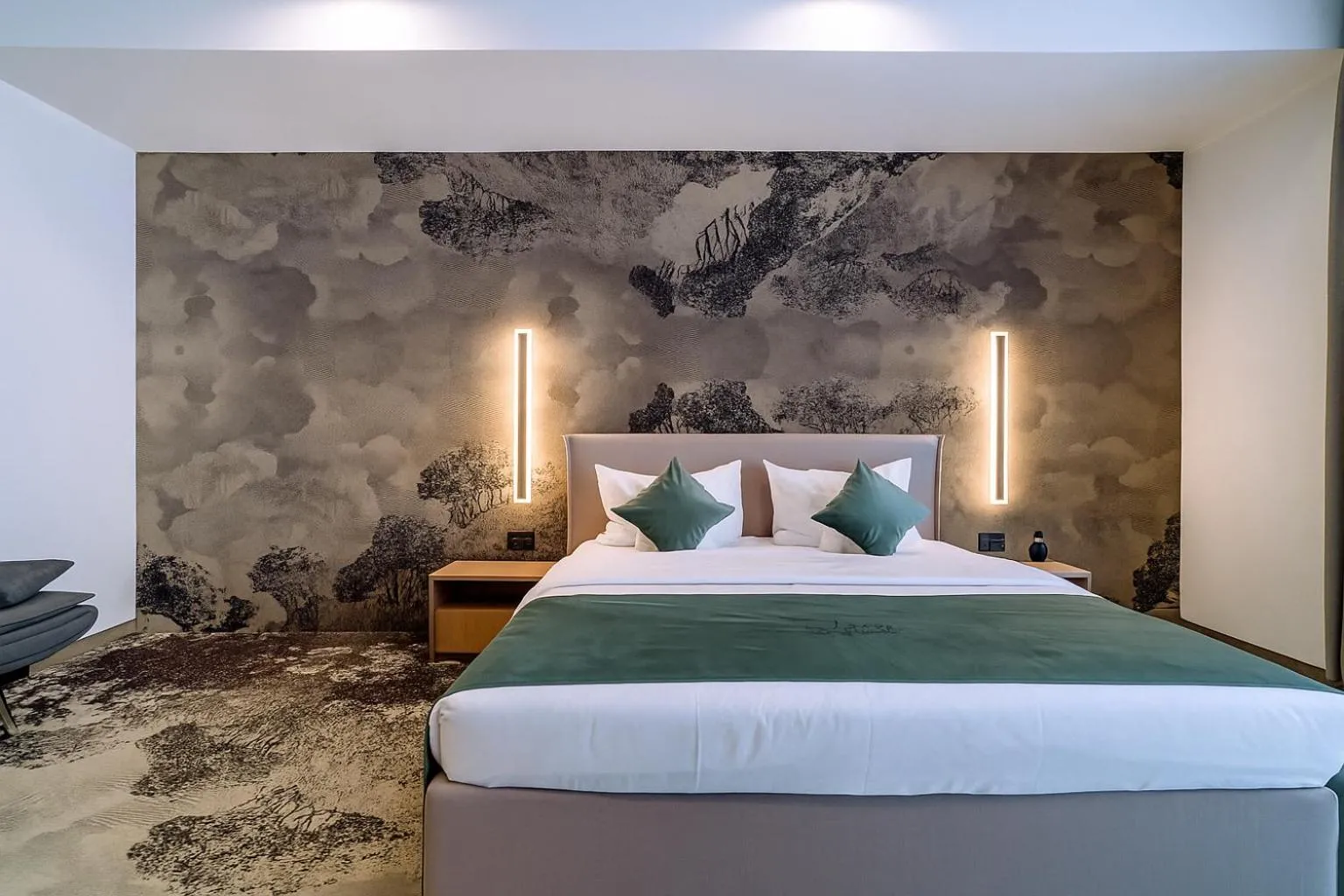 Bed in ARIS Boutique Hotel & SPA